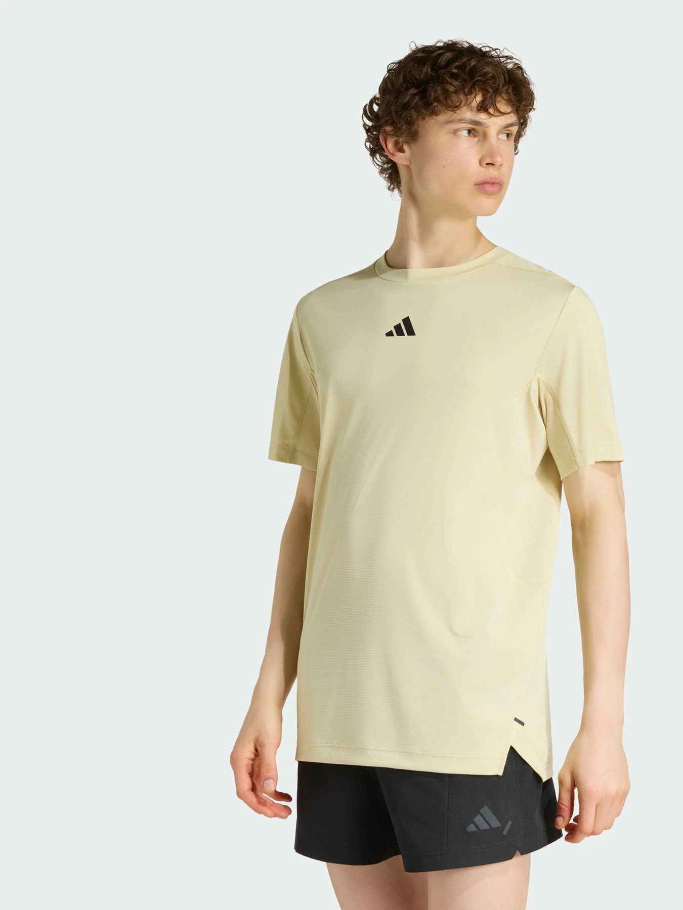 Футболки и поло Adidas модель KS1146 Футболки и поло Adidas модель KS1146 Фото