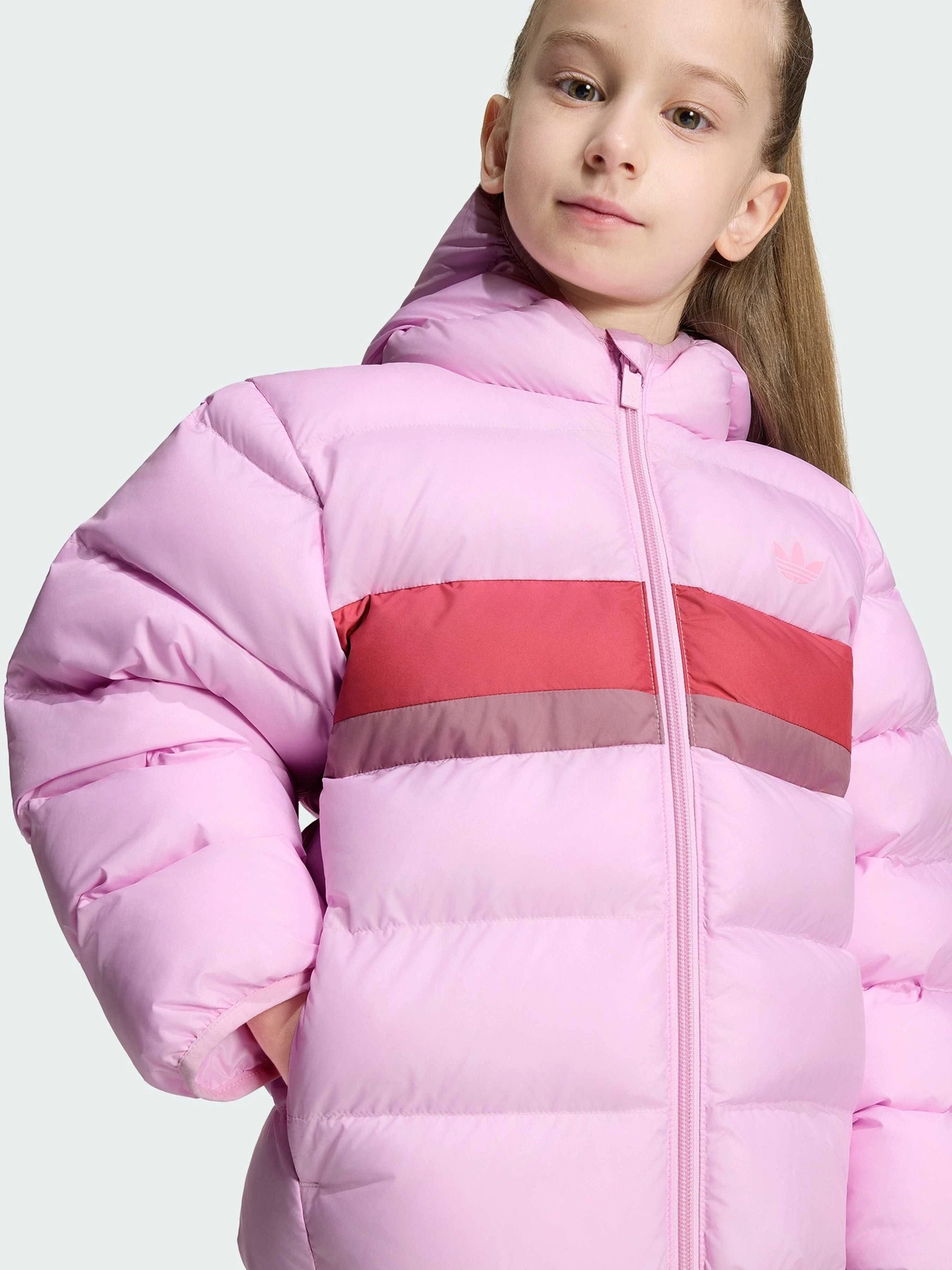 Куртки и дубленки Adidas модель KS1714 Фото