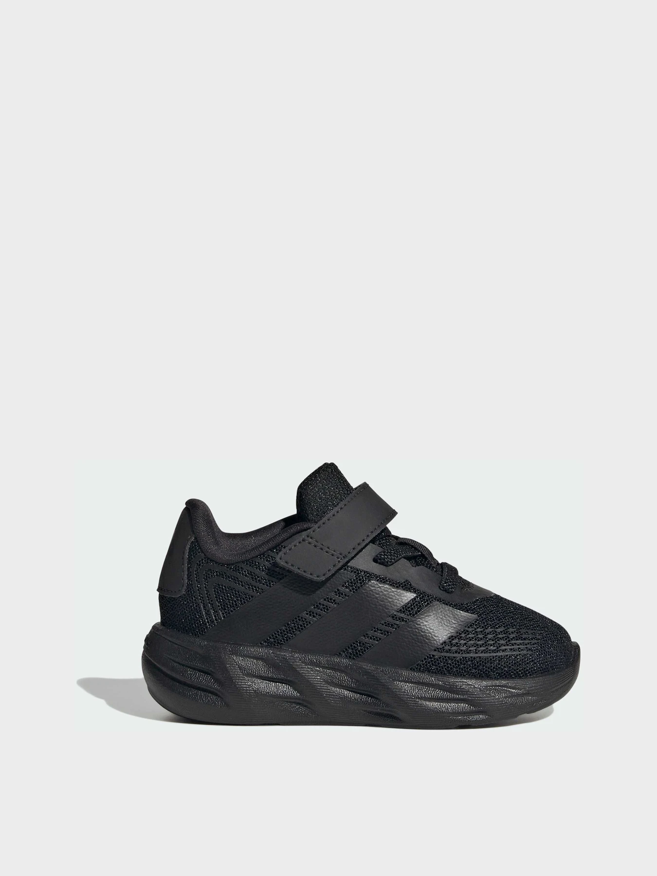 Кросівки Adidas модель LA3826 Фото