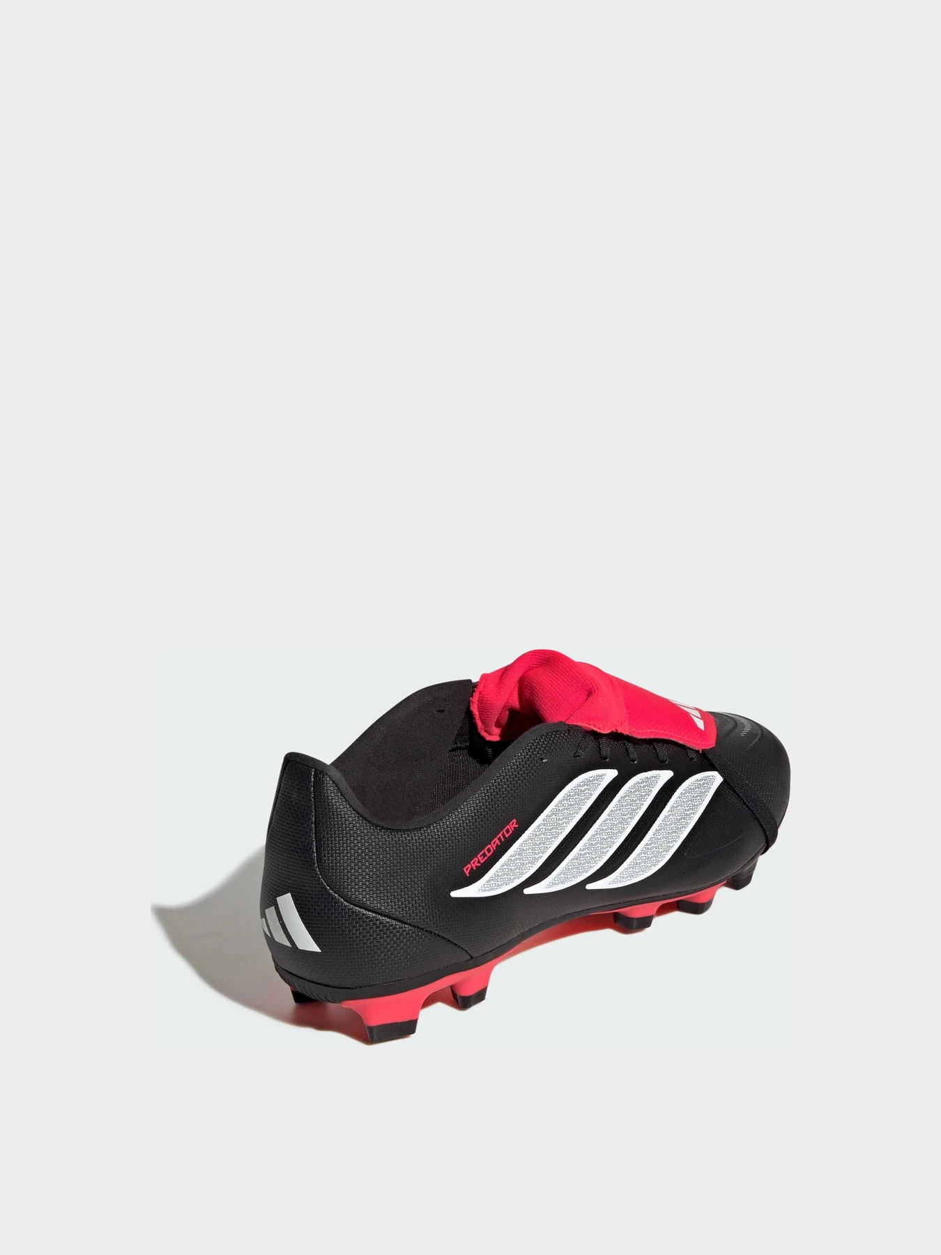 Кросівки Adidas Predator модель JR3330 Кросівки Adidas Predator модель JR3330 Фото