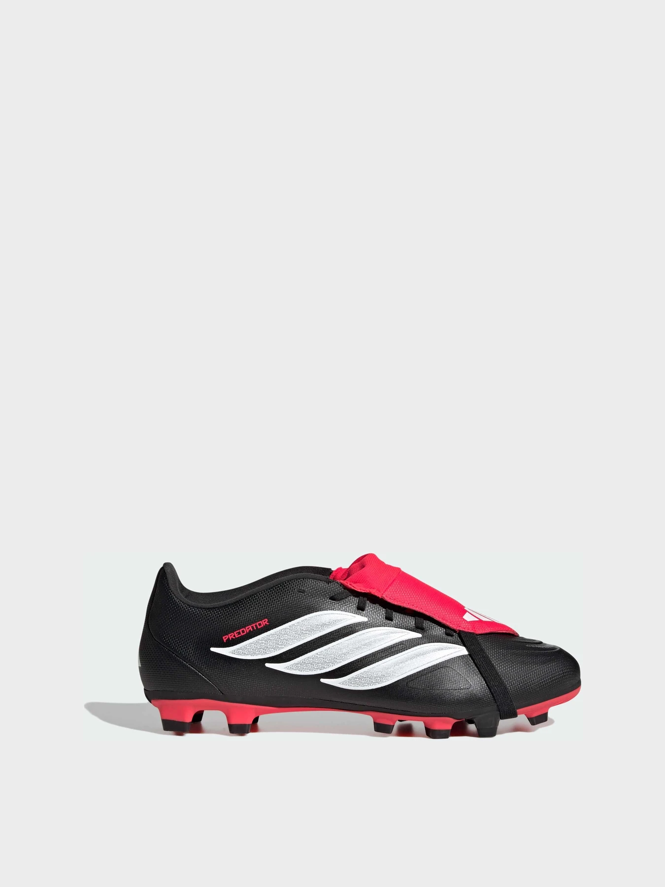 Кросівки Adidas Predator модель JR3330 Кросівки Adidas Predator модель JR3330 Фото
