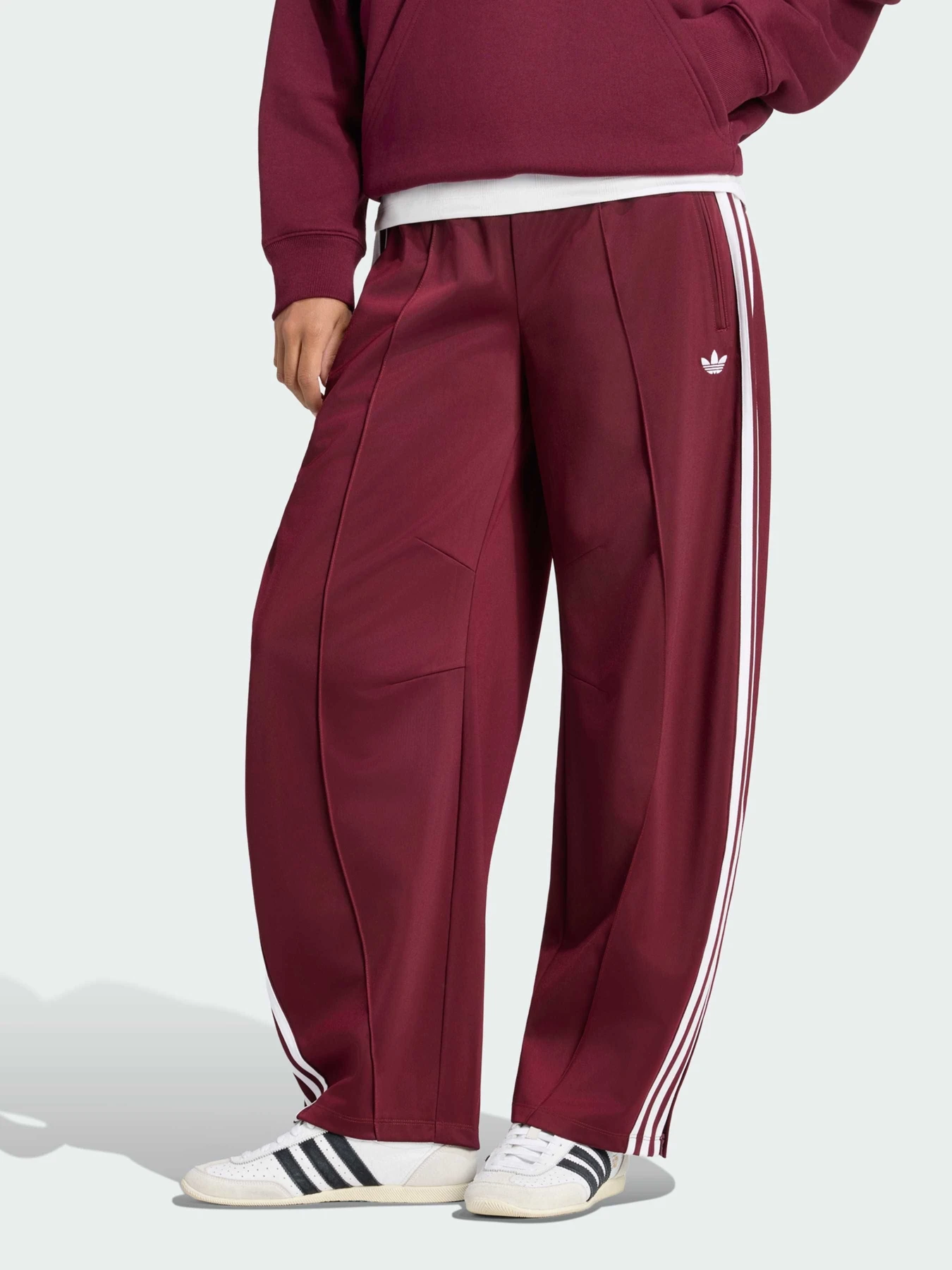 Брюки Adidas модель LF1060 Брюки Adidas модель LF1060 Фото
