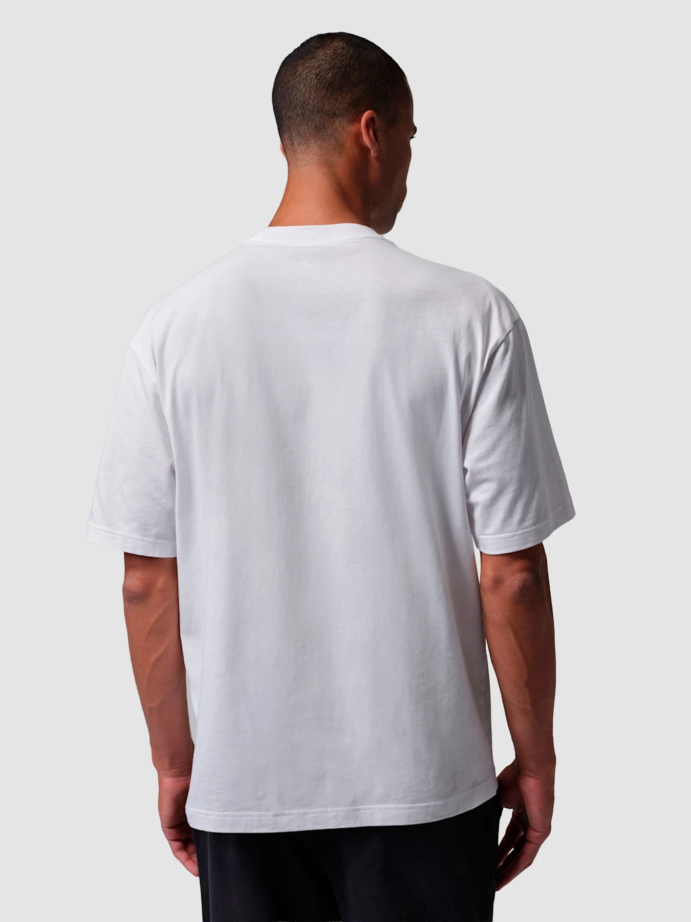 Футболки и поло Jordan Embroidered Jumpman T-Shirt модель IF5566-100 Футболки и поло Jordan Embroidered Jumpman T-Shirt модель IF5566-100 Фото