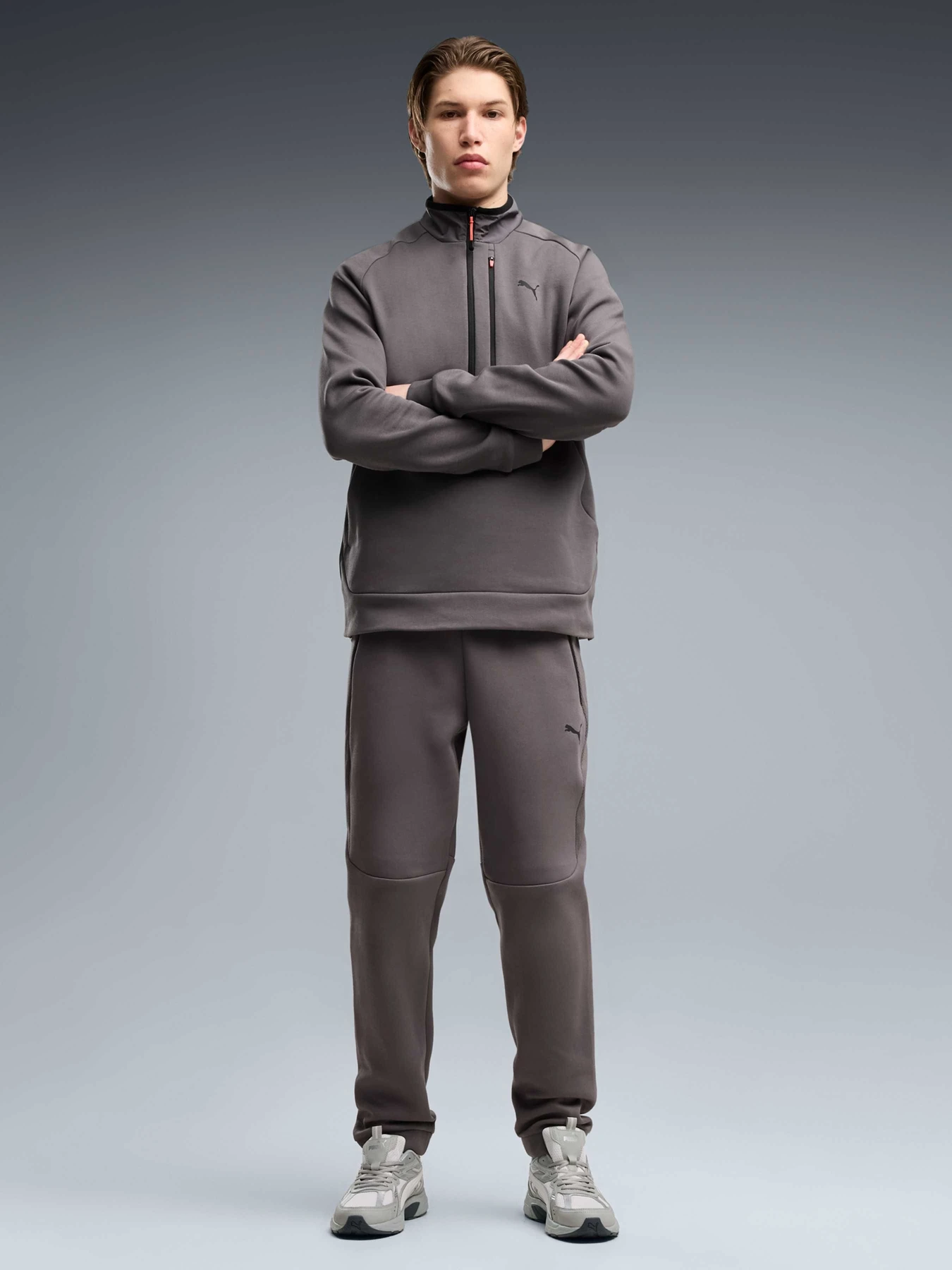 Штани PUMA Tech Pants модель 693952 Фото