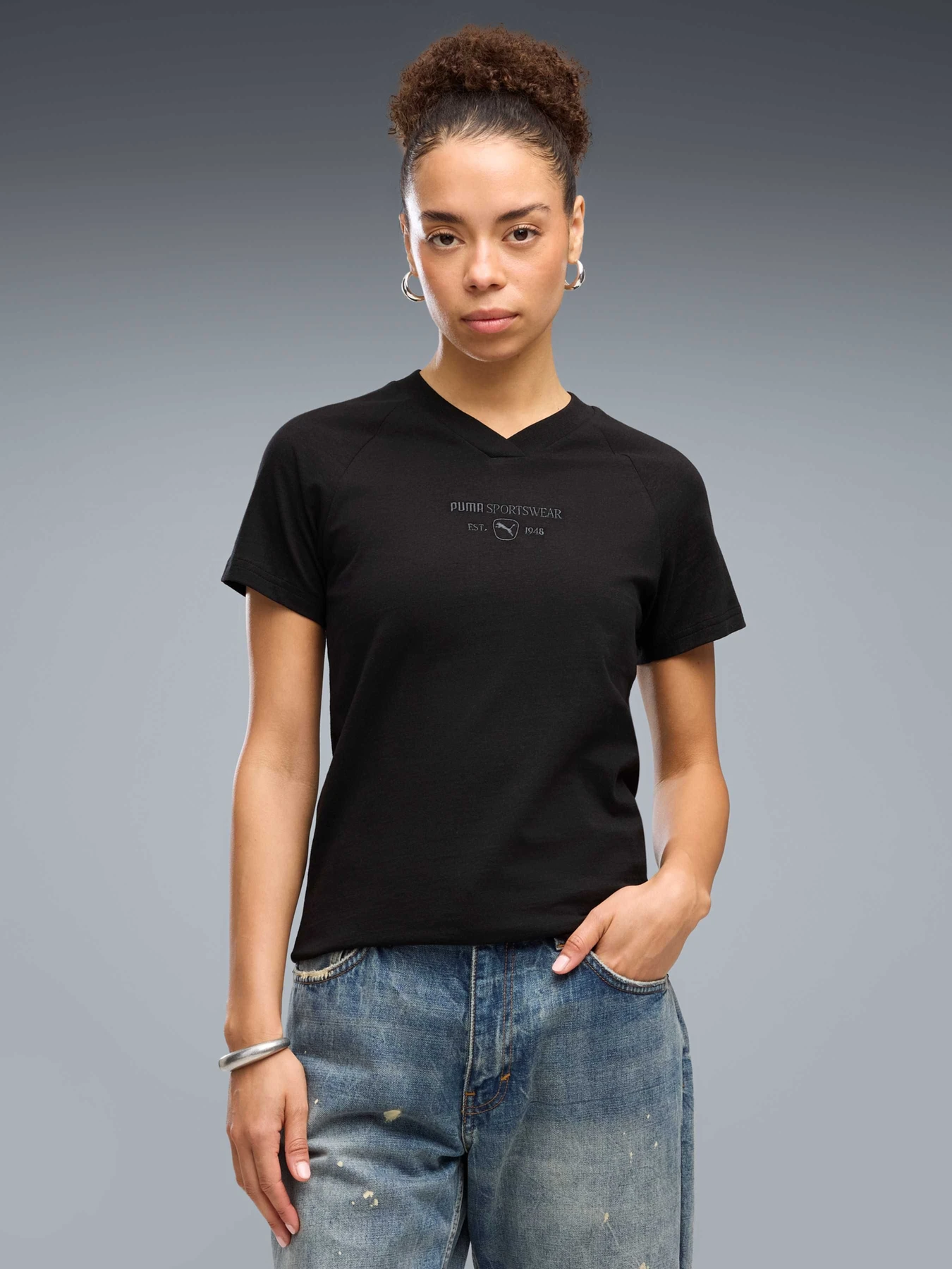 Футболки і поло PUMA Class Tee модель 694010 Футболки і поло PUMA Class Tee модель 694010 Фото