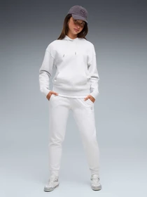 Брюки PUMA Ess Ele Sweatpants Fl Cl модель 694075 Фото
