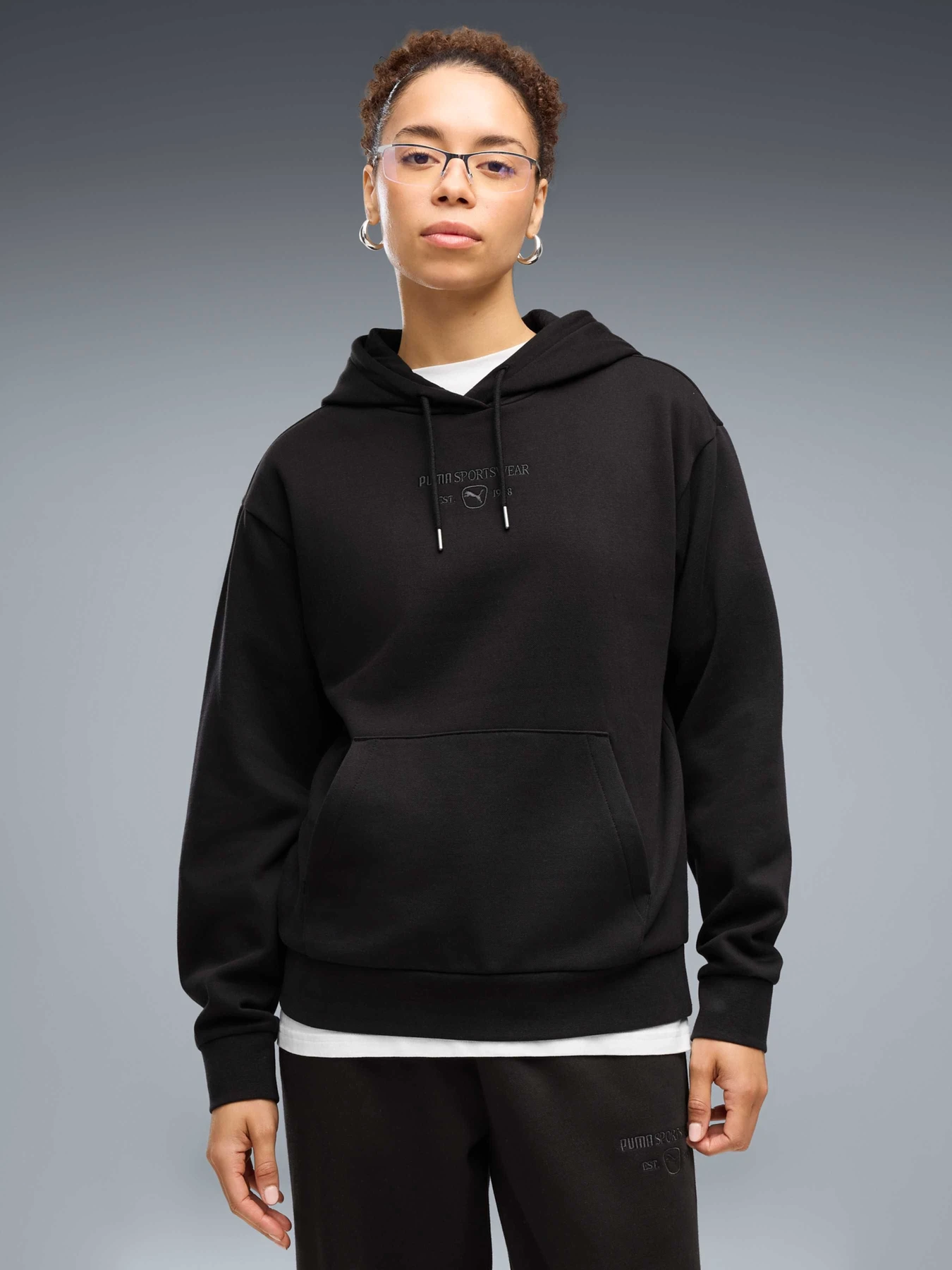 Худи и свитшоты PUMA Class Hoodie модель 694009 Худи и свитшоты PUMA Class Hoodie модель 694009 Фото