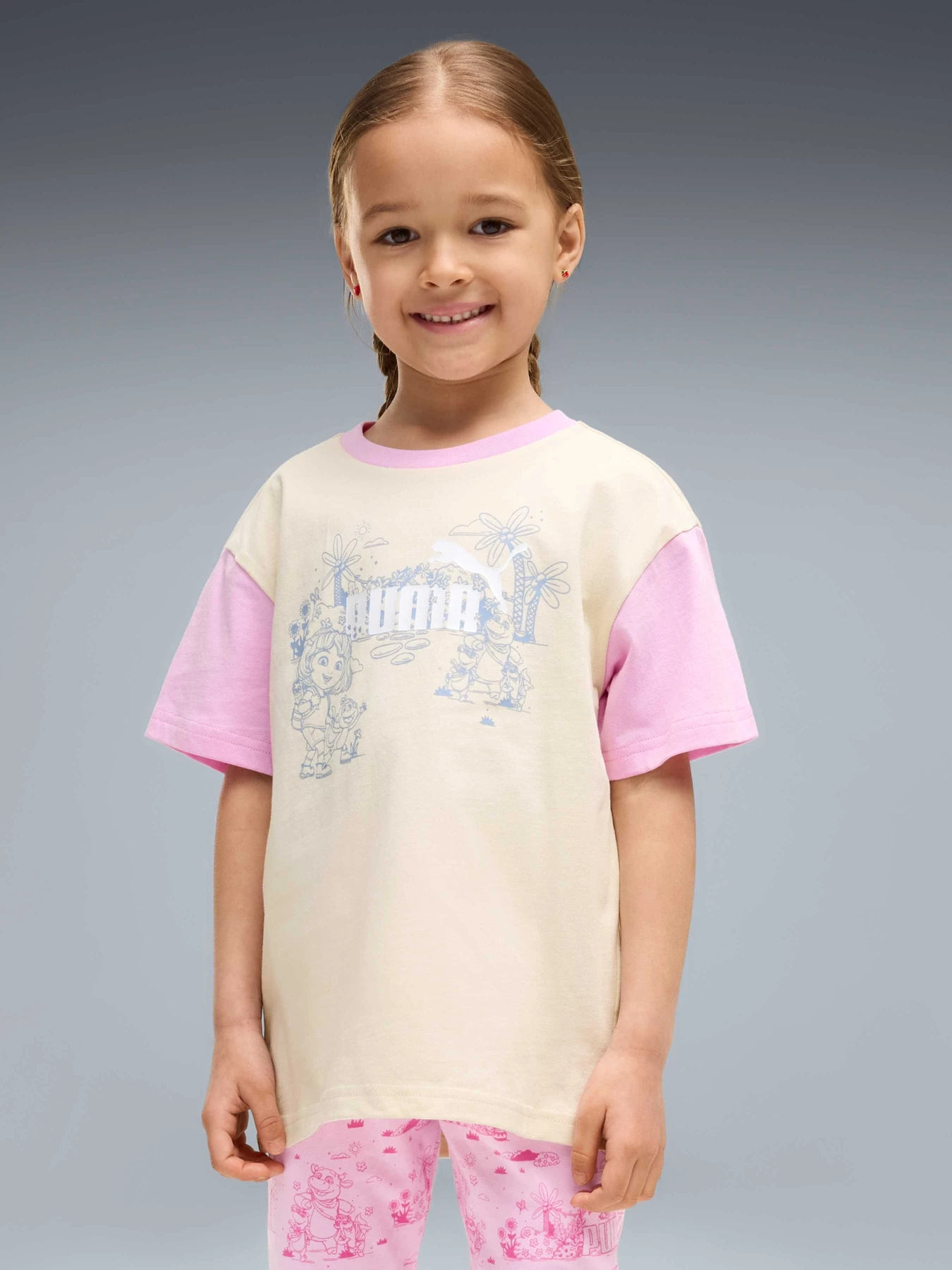 Футболки і поло PUMA x Dora Tee модель 637619 Футболки і поло PUMA x Dora Tee модель 637619 Фото
