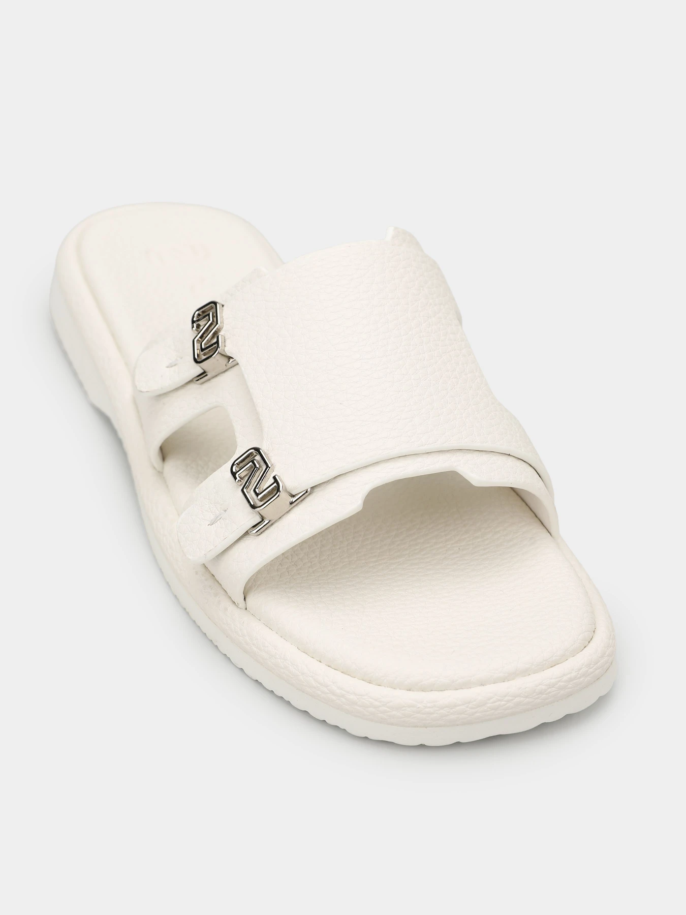 Шлёпанцы It-girl модель N15-2-W Шлёпанцы It-girl модель N15-2-W Фото