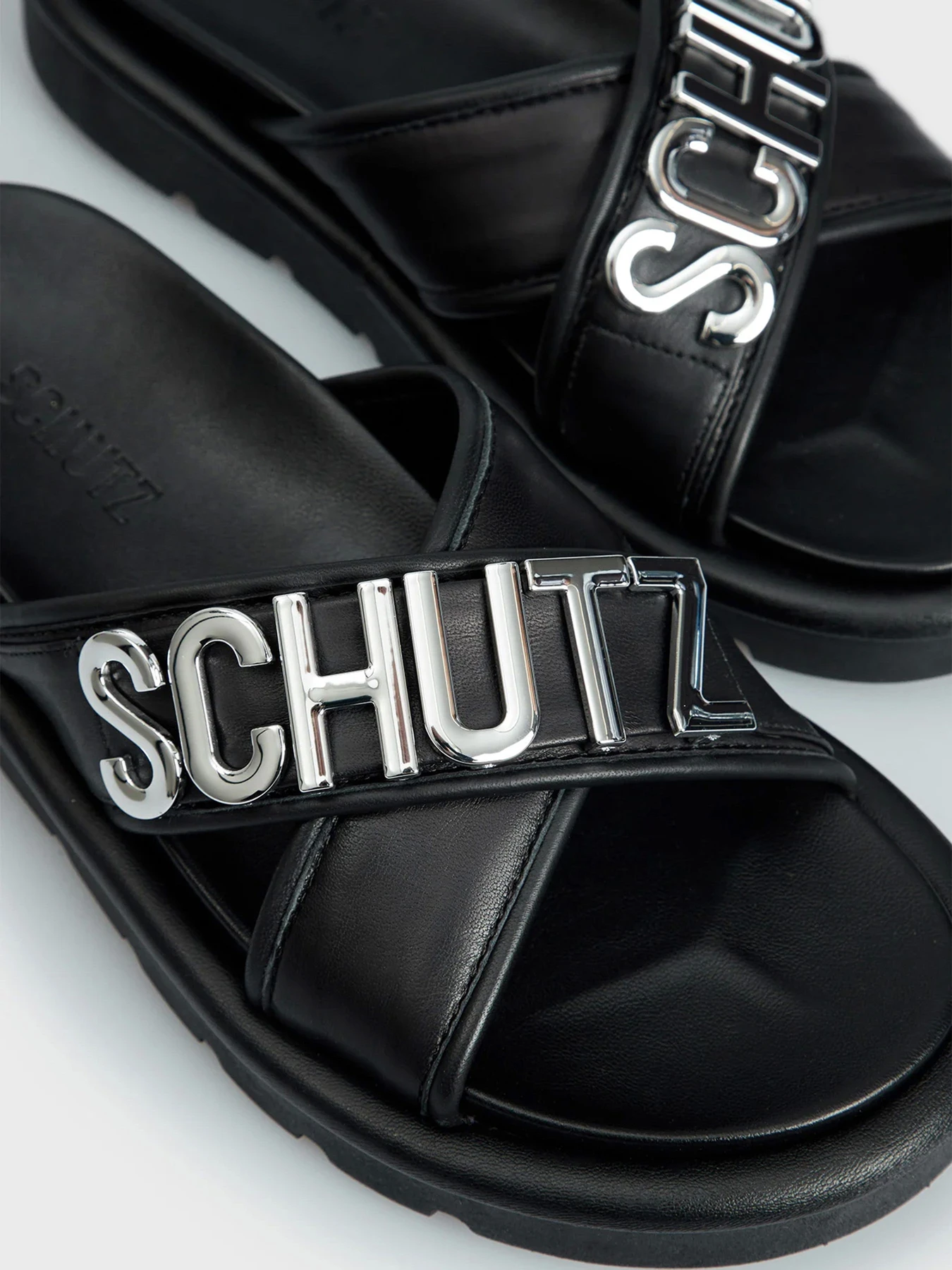 Шлёпанцы SCHUTZ модель S2153800020004U Фото