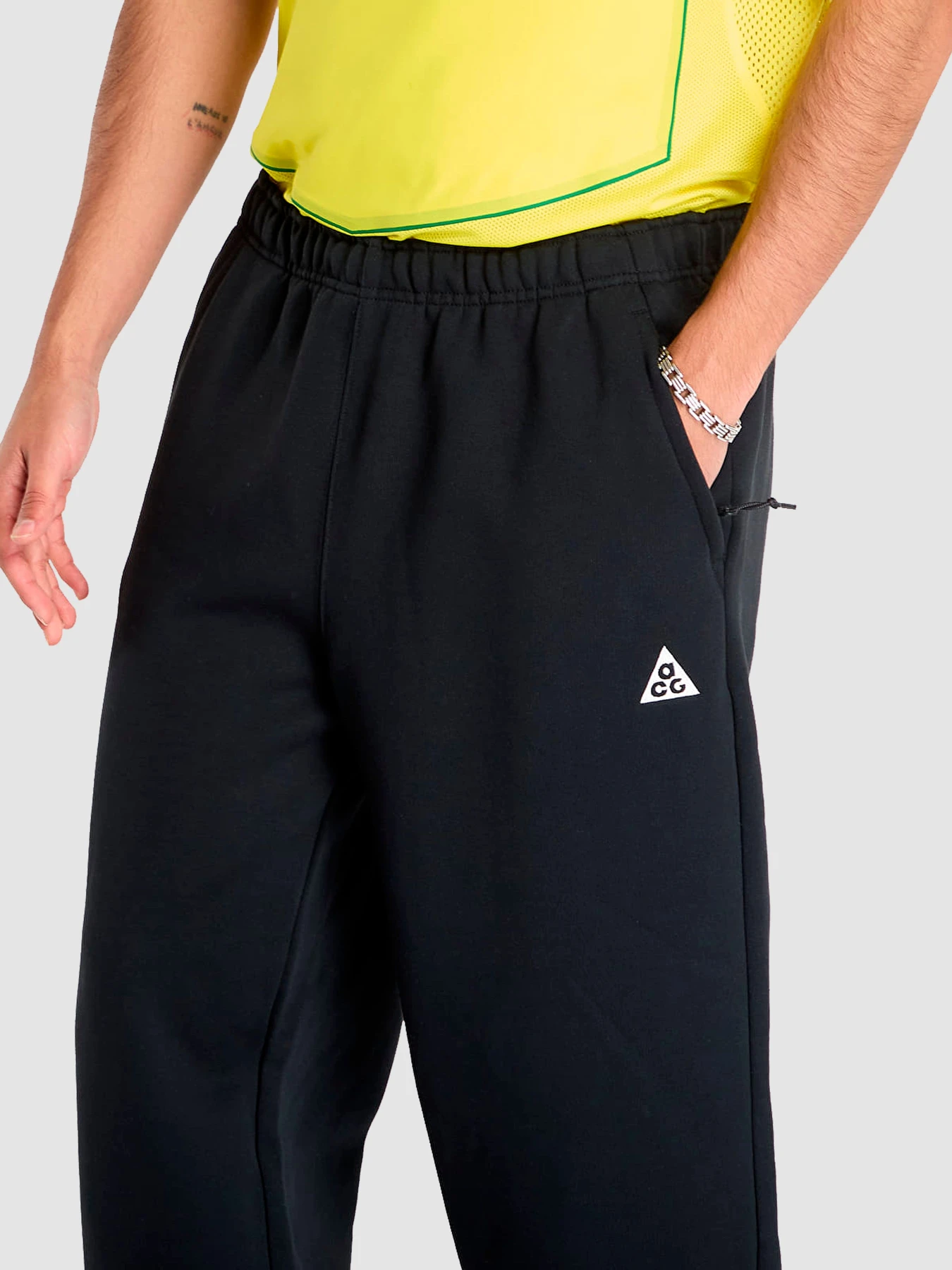 Штани NIKE U Acg Tuff Flc Pant Triangle модель IH0717-010 Штани NIKE U Acg Tuff Flc Pant Triangle модель IH0717-010 Фото