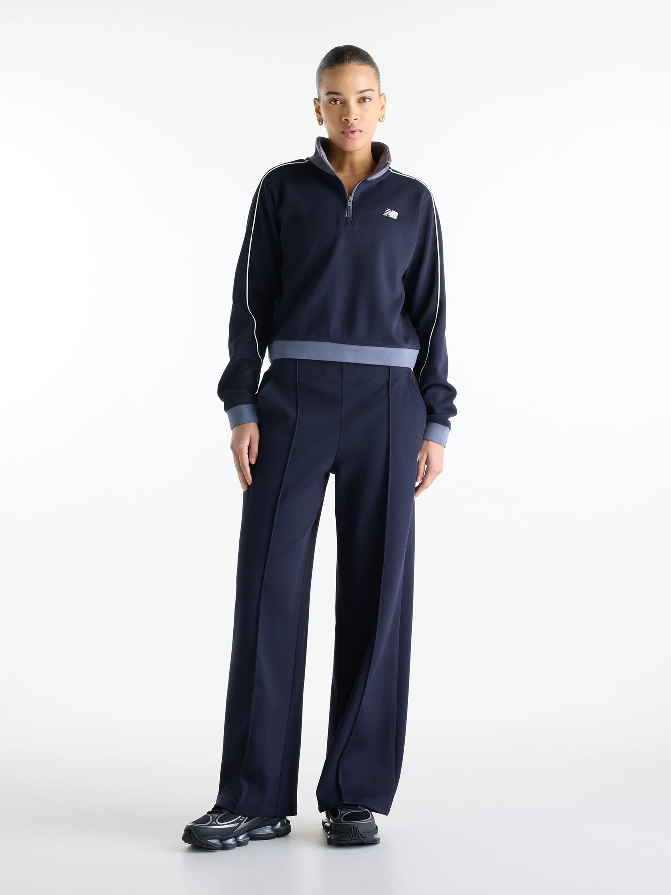 Худи и свитшоты New Balance Sport Legacy Pique 1/4 New Balance Zip модель WT62T5OMDNT Худи и свитшоты New Balance Sport Legacy Pique 1/4 New Balance Zip модель WT62T5OMDNT Фото