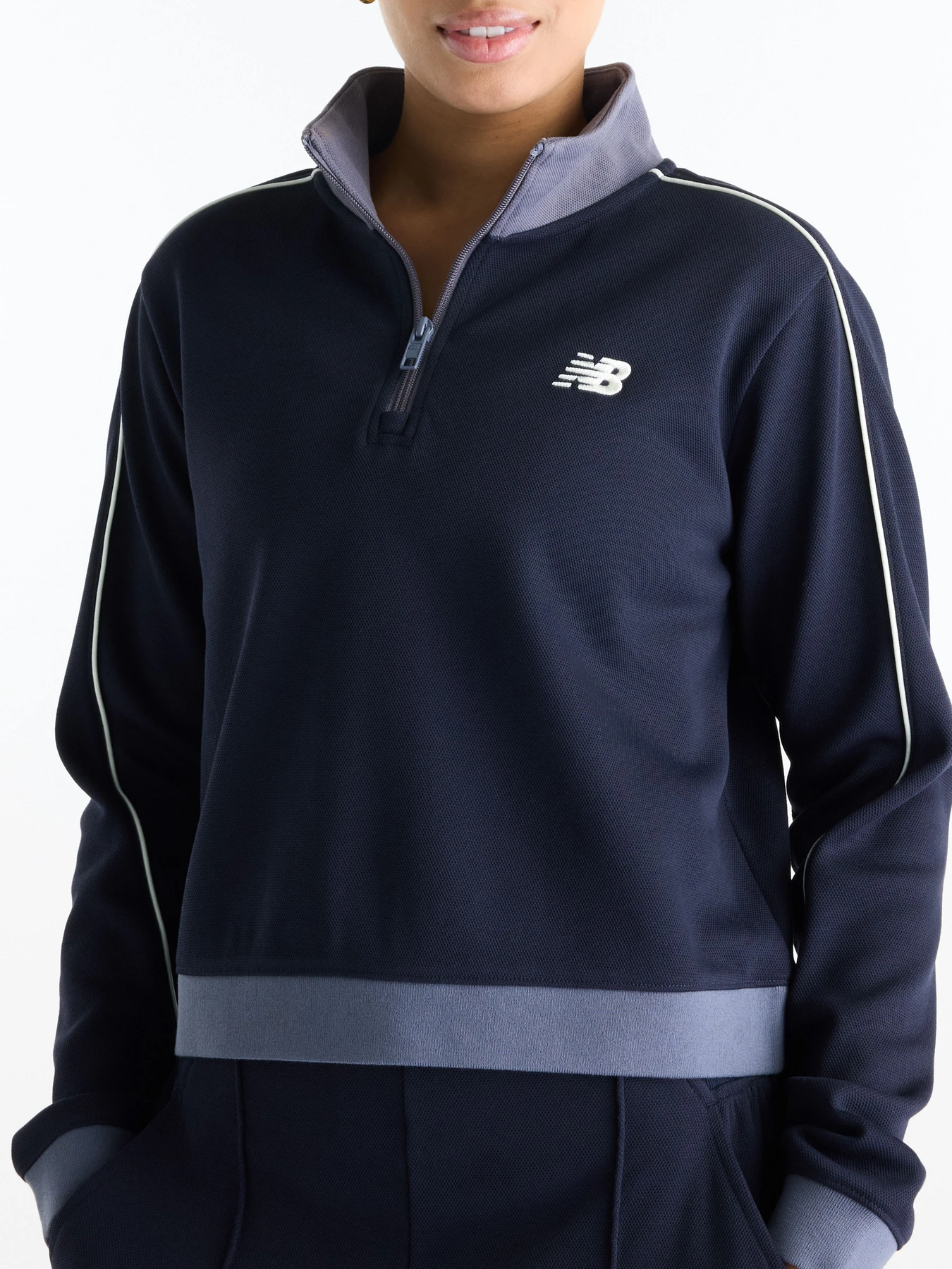 Худи и свитшоты New Balance Sport Legacy Pique 1/4 New Balance Zip модель WT62T5OMDNT Худи и свитшоты New Balance Sport Legacy Pique 1/4 New Balance Zip модель WT62T5OMDNT Фото
