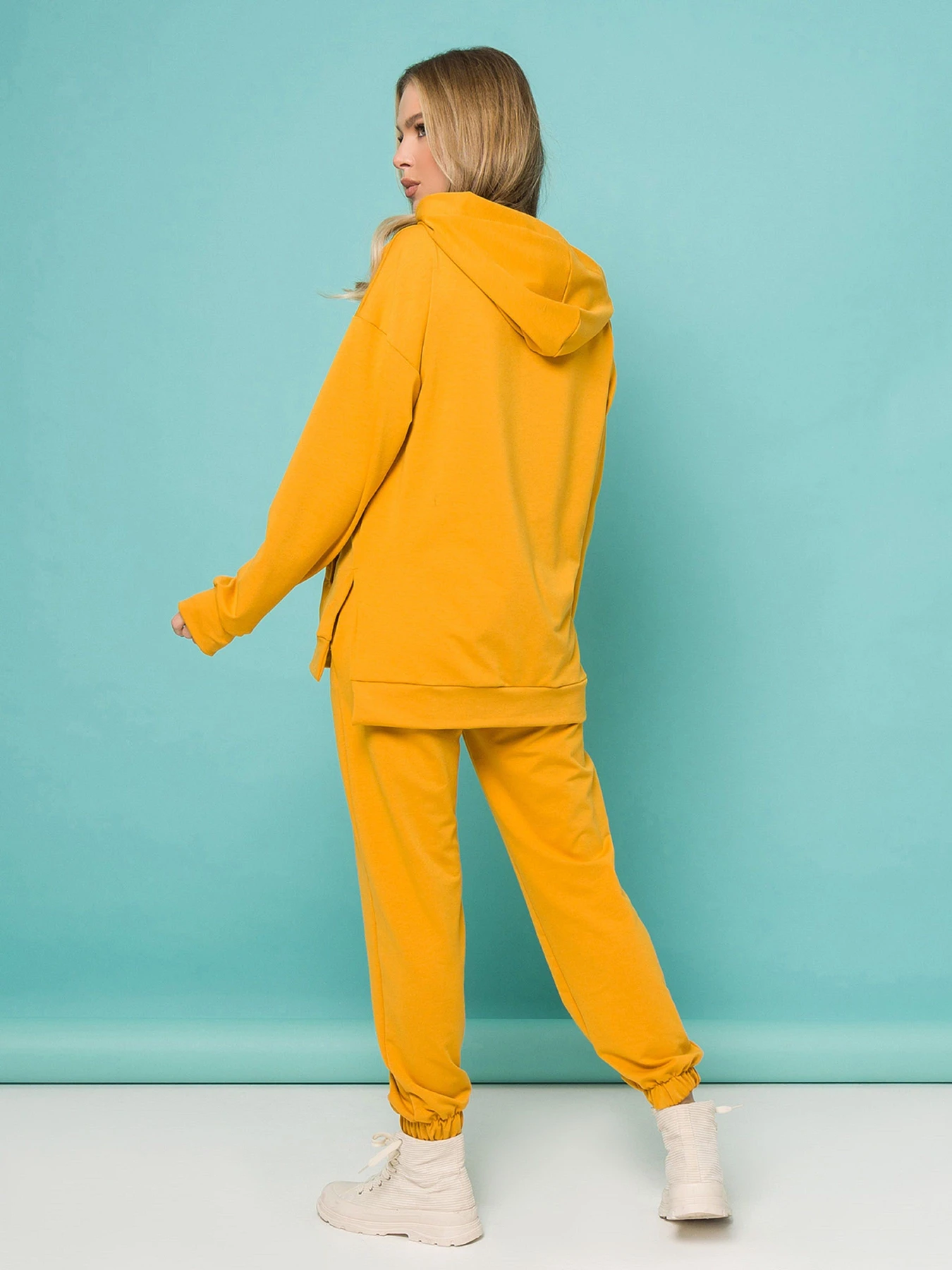 Костюмы ISSA Plus модель 13190_горчичный Фото