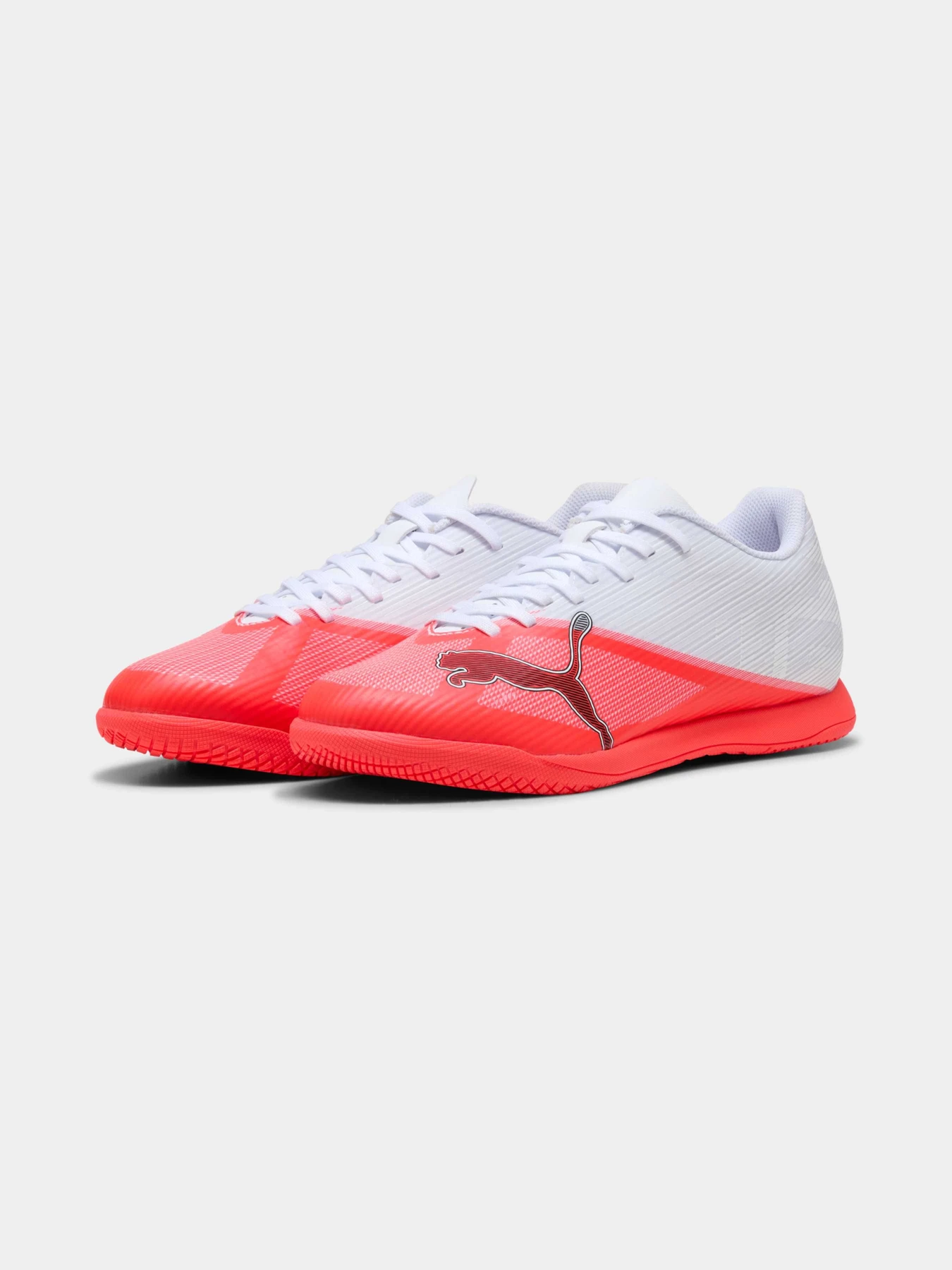 Кросівки PUMA Ultra 7 Play It модель 109153 Фото