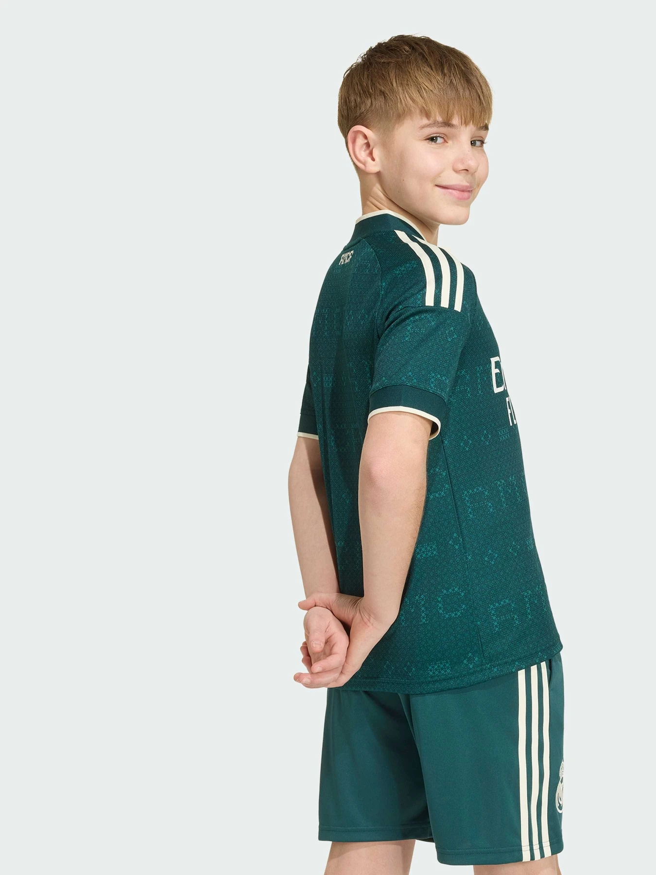 Футболки і поло Adidas модель KC3991 Футболки і поло Adidas модель KC3991 Фото