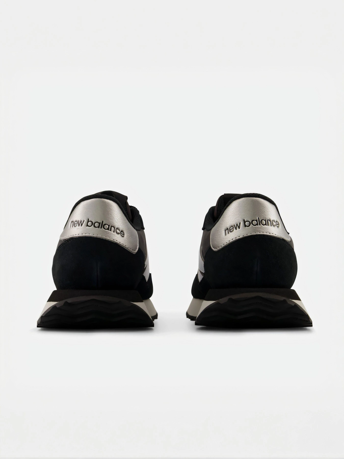 Кросівки New Balance 237 модель W23731P Кросівки New Balance 237 модель W23731P Фото