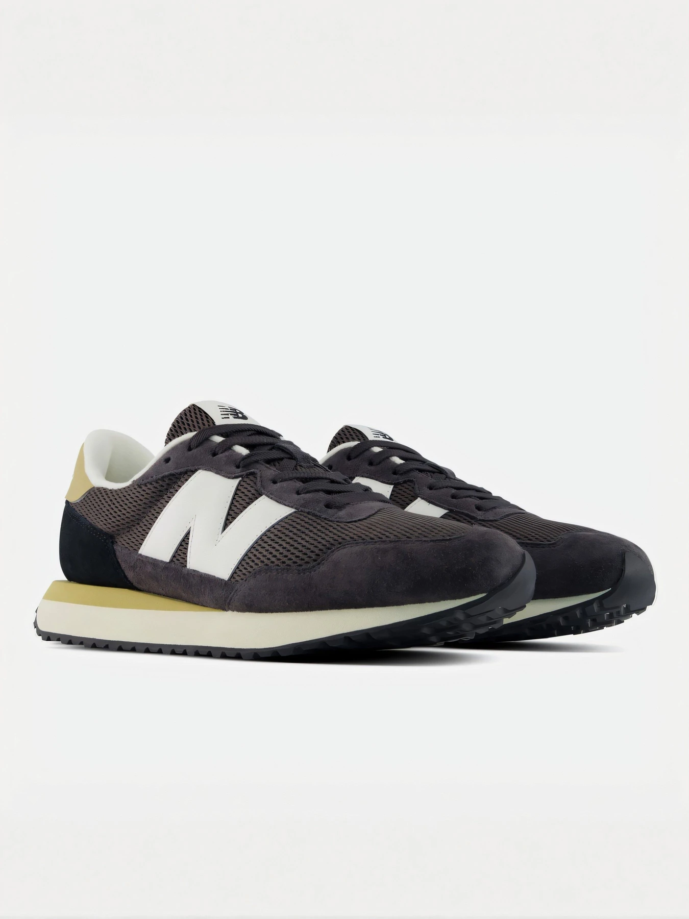 Кроссовки New Balance модель M2375RS Фото