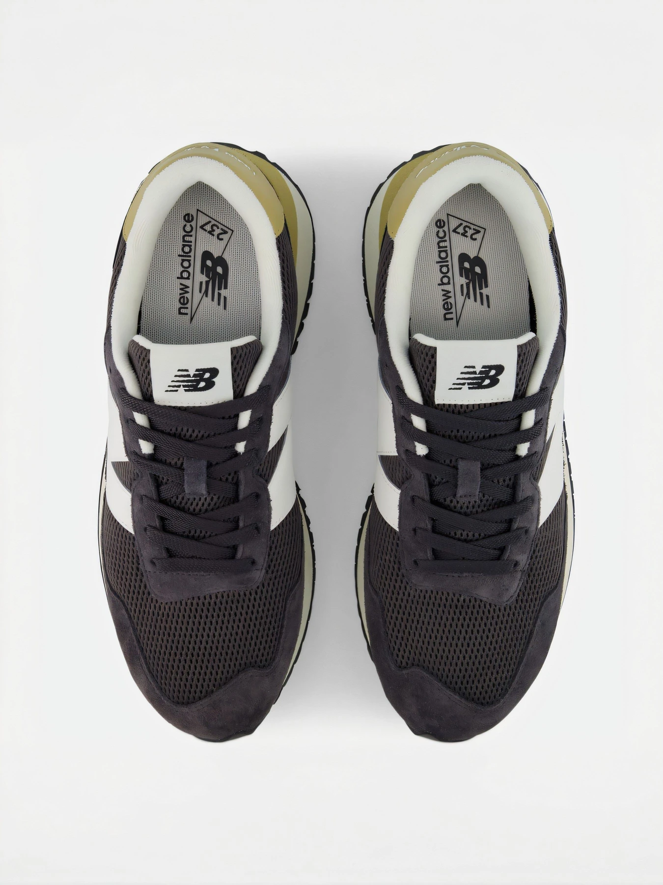 Кроссовки New Balance модель M2375RS Фото