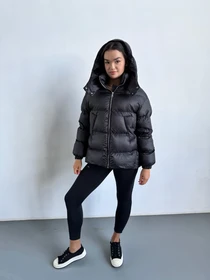 Куртки и дубленки UVENTUM модель Теssa-eva-BLC Фото