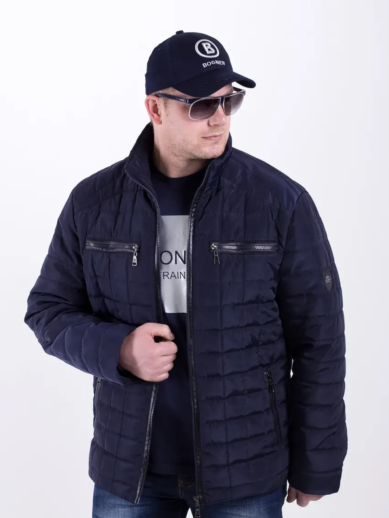 Куртки и дубленки UVENTUM модель UF-7-bat-BLU Куртки и дубленки UVENTUM модель UF-7-bat-BLU Фото