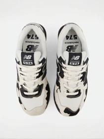 Кросівки New Balance 574 модель W574PH Фото