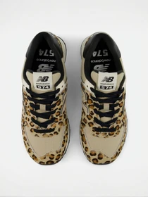 Кросівки New Balance 574 модель W574PN Фото