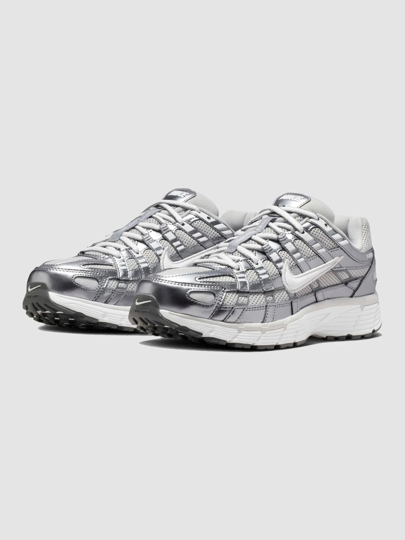 Кроссовки NIKE P-6000 модель IO3496-001 Кроссовки NIKE P-6000 модель IO3496-001 Фото