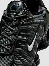 Кросівки NIKE Shox Tl модель IR5276-001 Фото