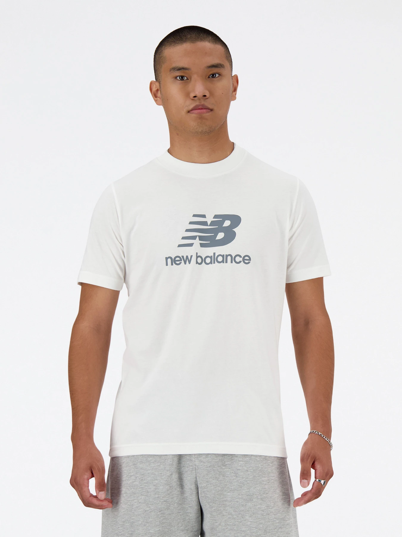 Футболки и поло New Balance Sport Essentials Logo модель MT41502WT Футболки и поло New Balance Sport Essentials Logo модель MT41502WT Фото