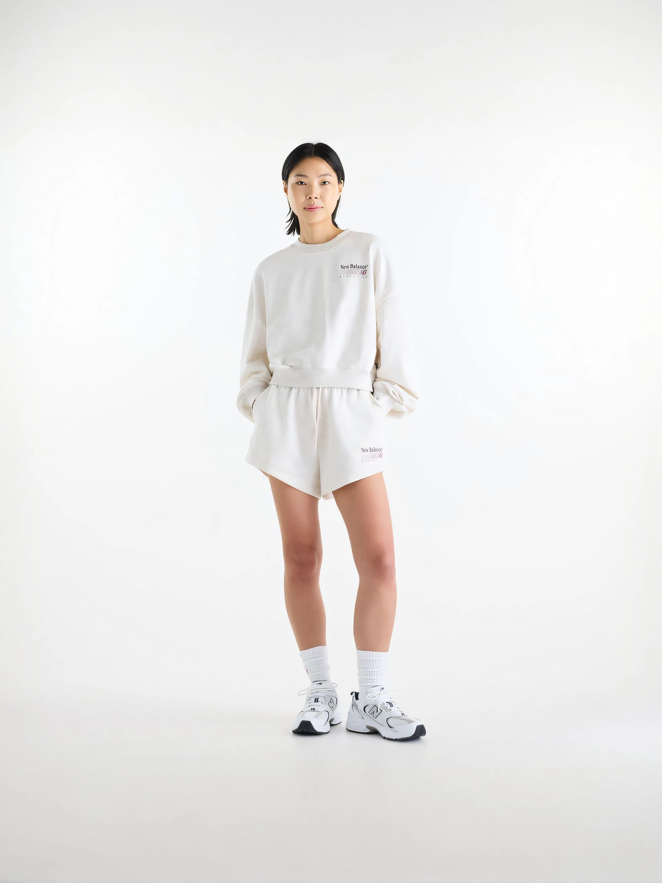 Худи и свитшоты New Balance модель WT62X7T4LIT Фото