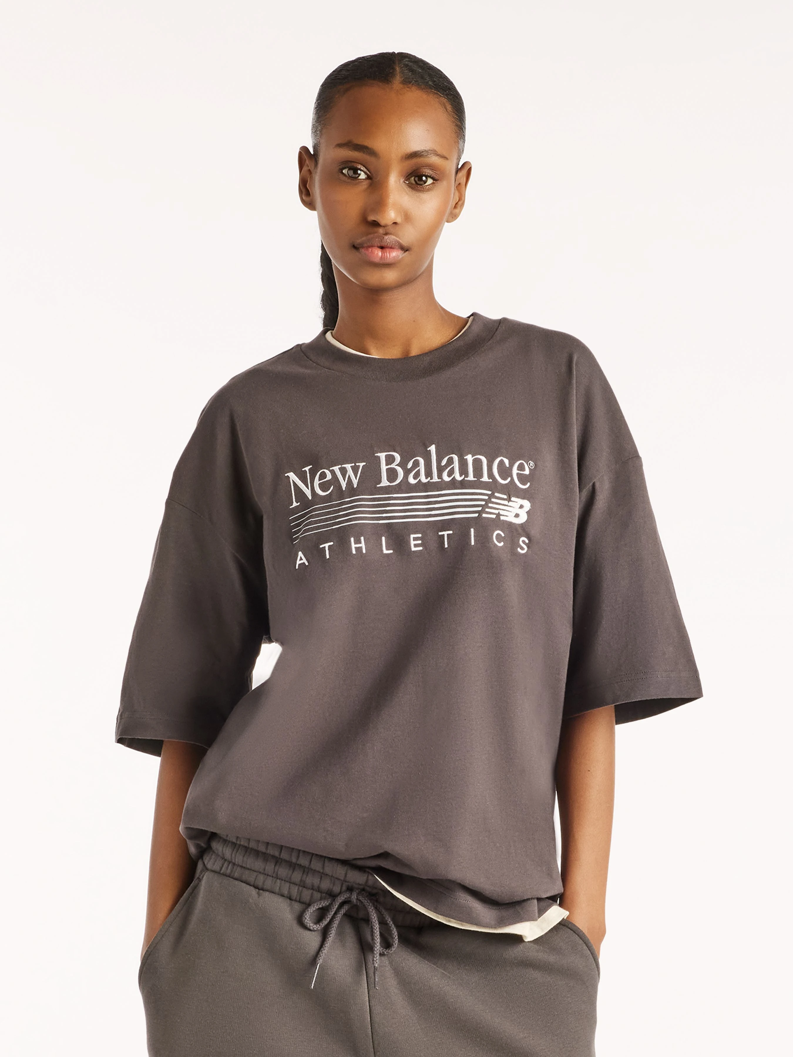Бавовняна Жіноча Футболка New Balance Trackside Oversized