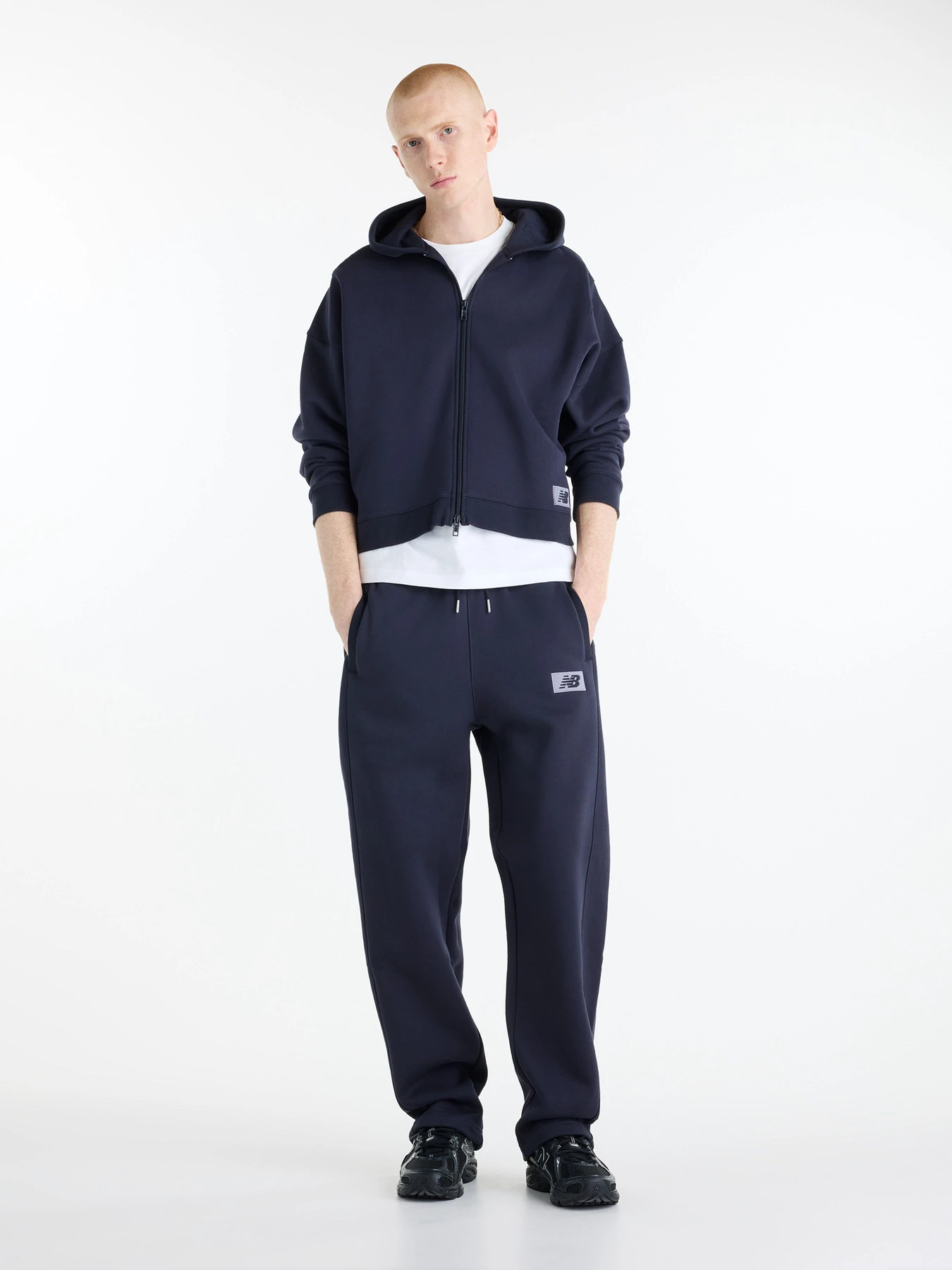 Худі та світшоти New Balance Athletics Crafted Fleece Full Zip модель MJ62A0N9DNT Худі та світшоти New Balance Athletics Crafted Fleece Full Zip модель MJ62A0N9DNT Фото