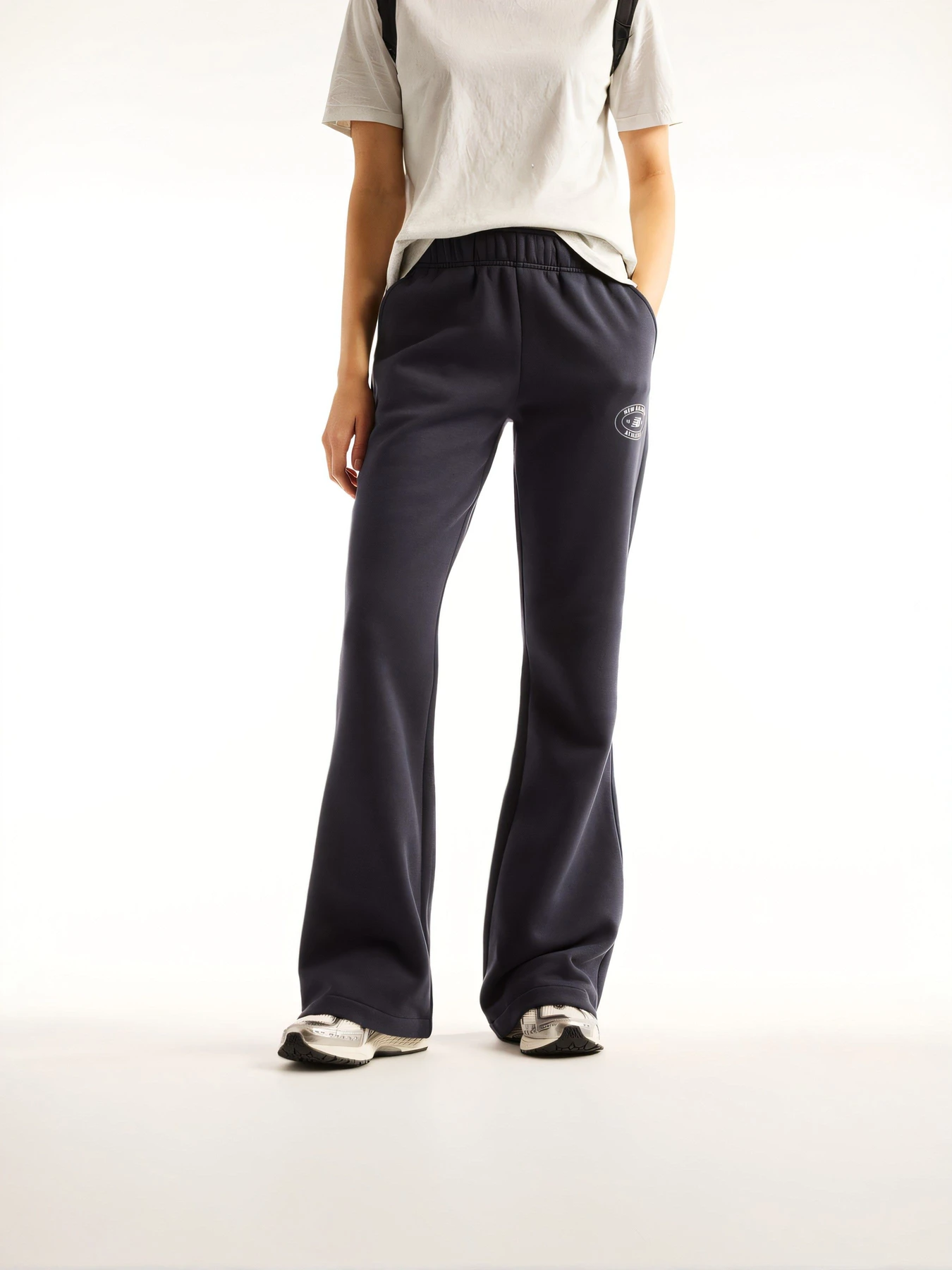 Штани New Balance модель WB62N4SYDNT Штани New Balance модель WB62N4SYDNT Фото