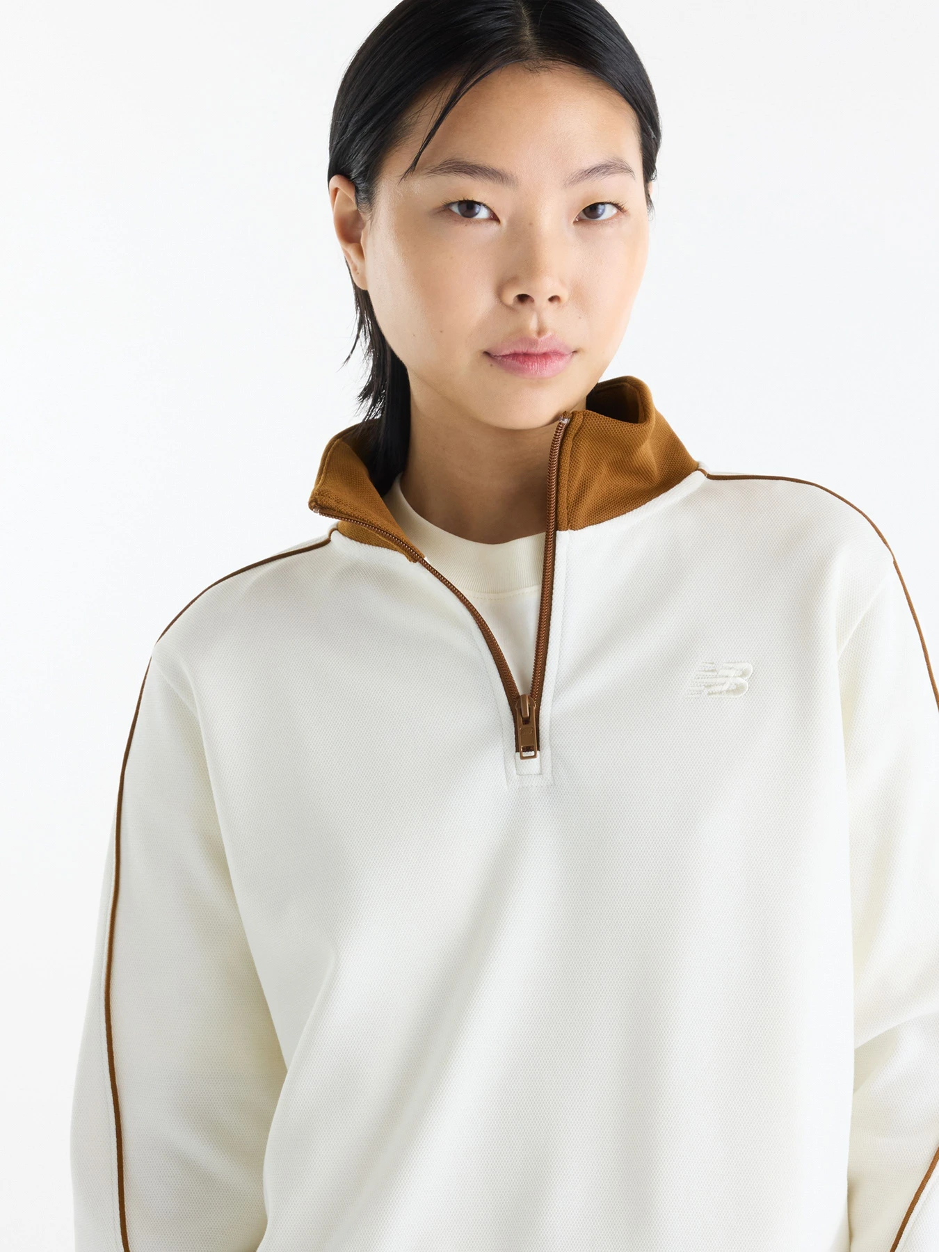 Худи и свитшоты New Balance Sport Legacy Pique 1/4 New Balance Zip модель WT62T5OMAGA Худи и свитшоты New Balance Sport Legacy Pique 1/4 New Balance Zip модель WT62T5OMAGA Фото