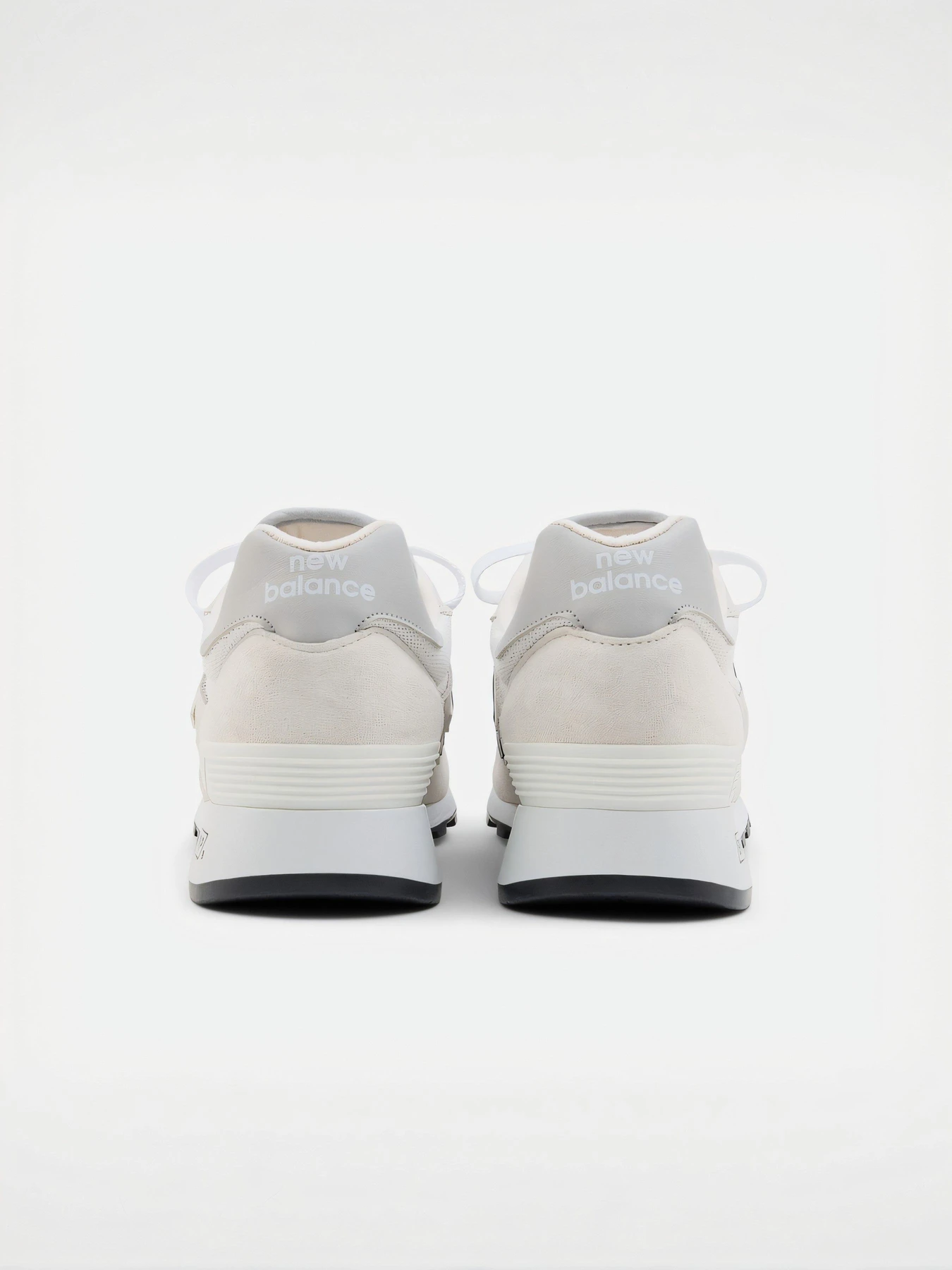 Кросівки New Balance Made in USA 1300 модель U1300WH Кросівки New Balance Made in USA 1300 модель U1300WH Фото