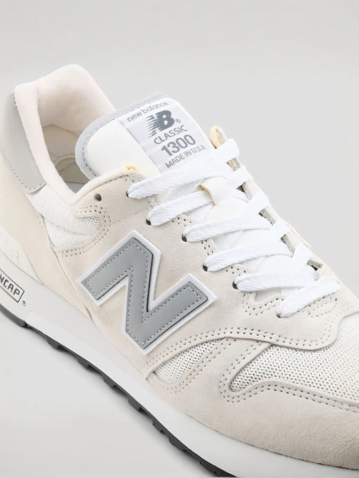 Жіночі Кросівки повсякденні New Balance Made in USA 1300 фото 2