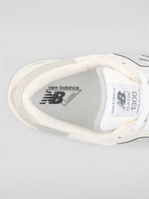 Кросівки New Balance Made in USA 1300 модель U1300WH Фото