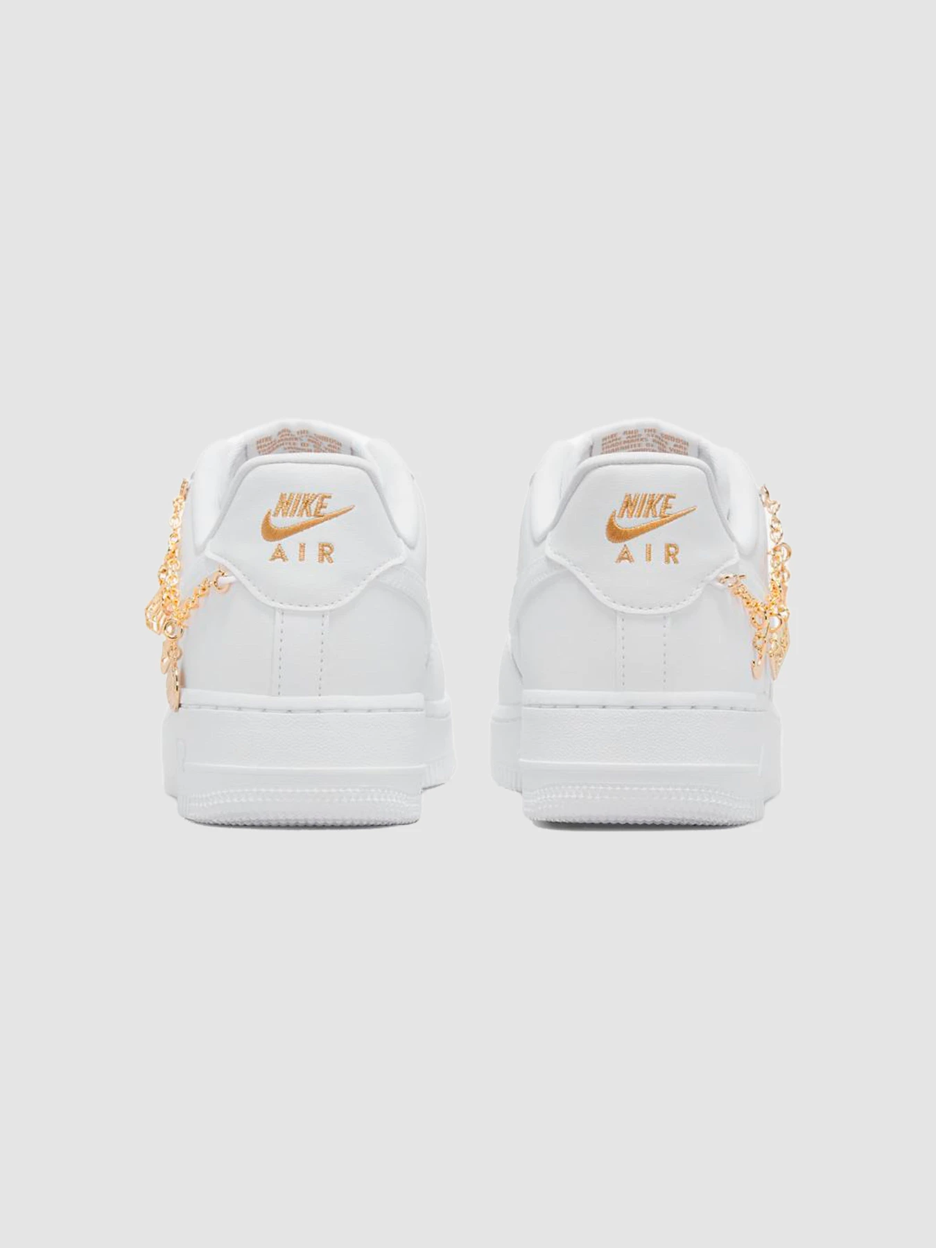 Кроссовки NIKE Air Force 1 07 Lx модель DD1525-100 Кроссовки NIKE Air Force 1 07 Lx модель DD1525-100 Фото
