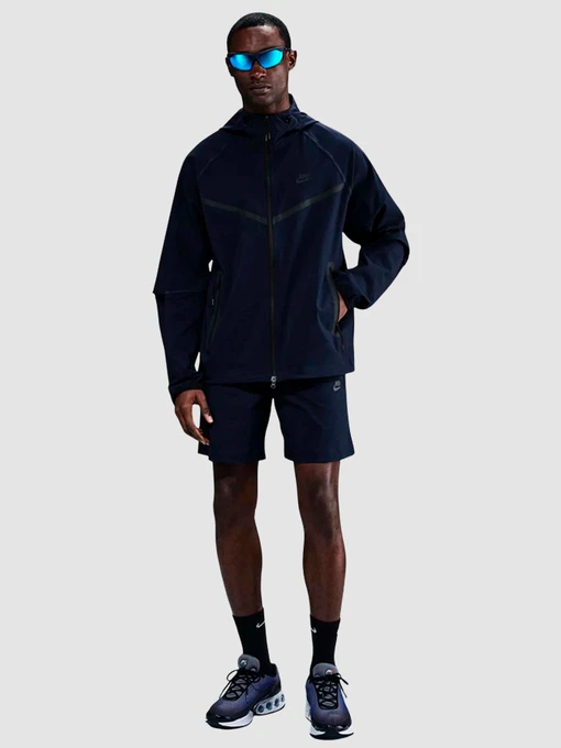 Куртки та дублянки NIKE Tech Mens Woven Jacket модель HM7151-451 Фото