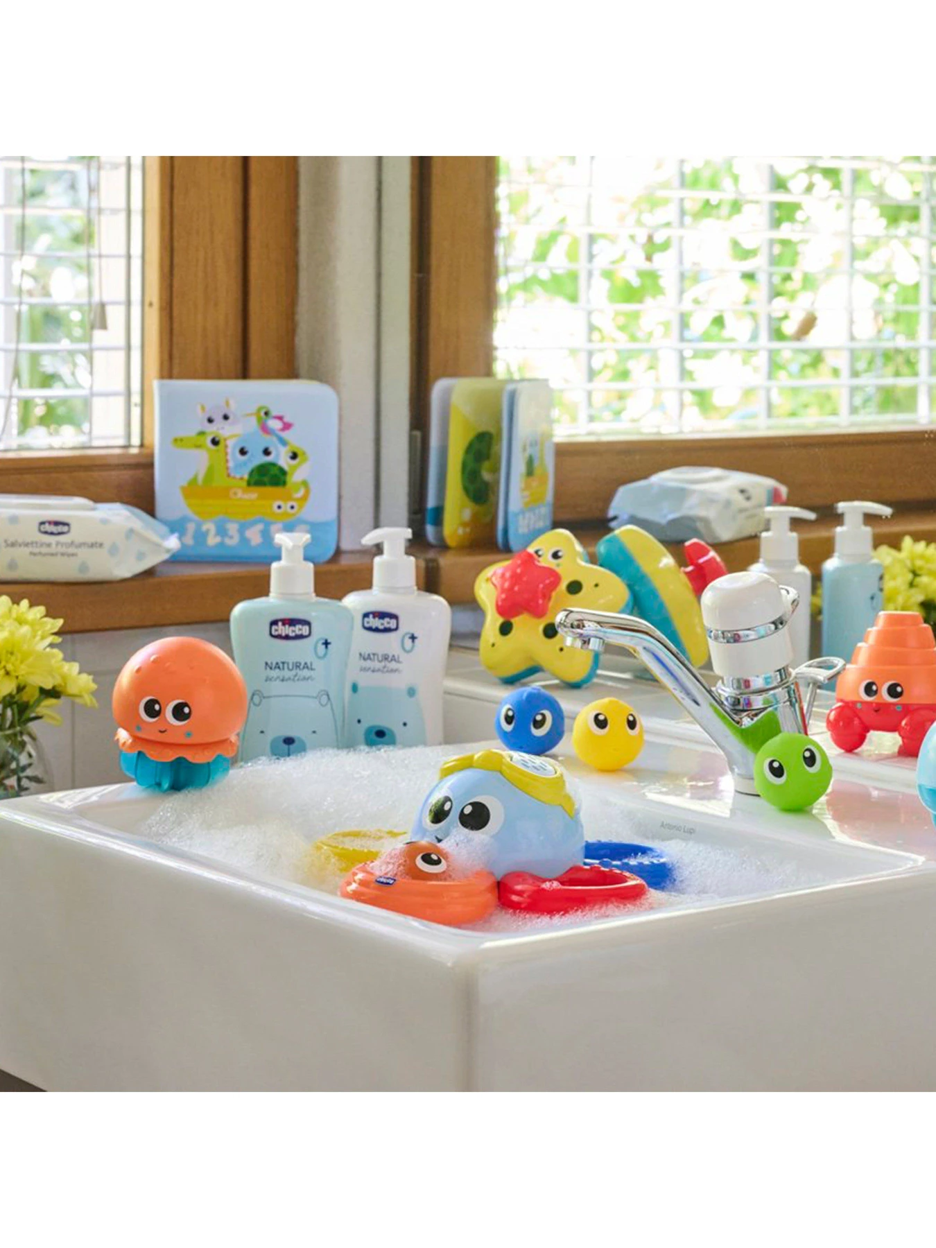 Игрушки для малышей Chicco модель 12152.00 Фото