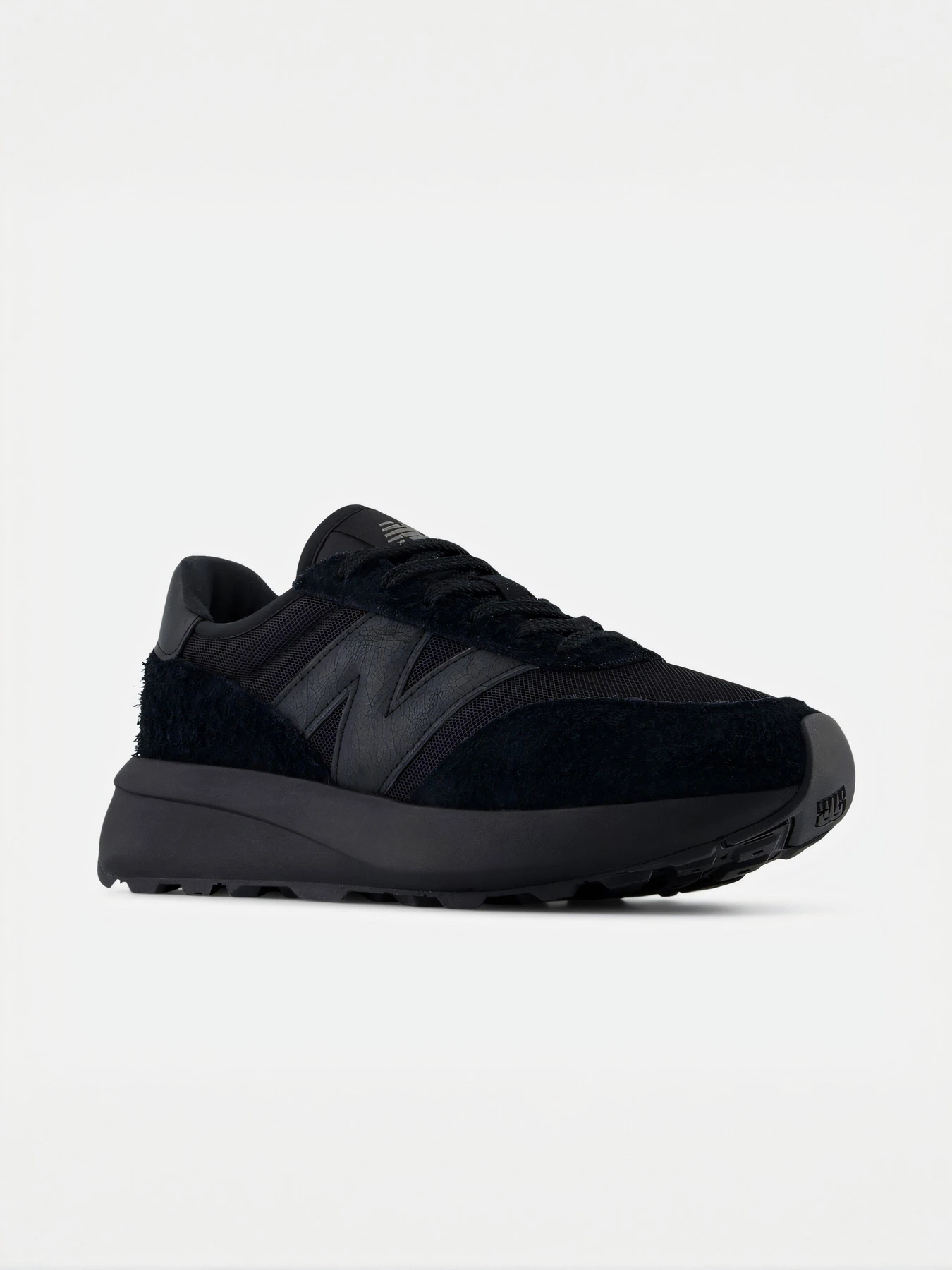 Кроссовки New Balance модель U370AJ Кроссовки New Balance модель U370AJ Фото