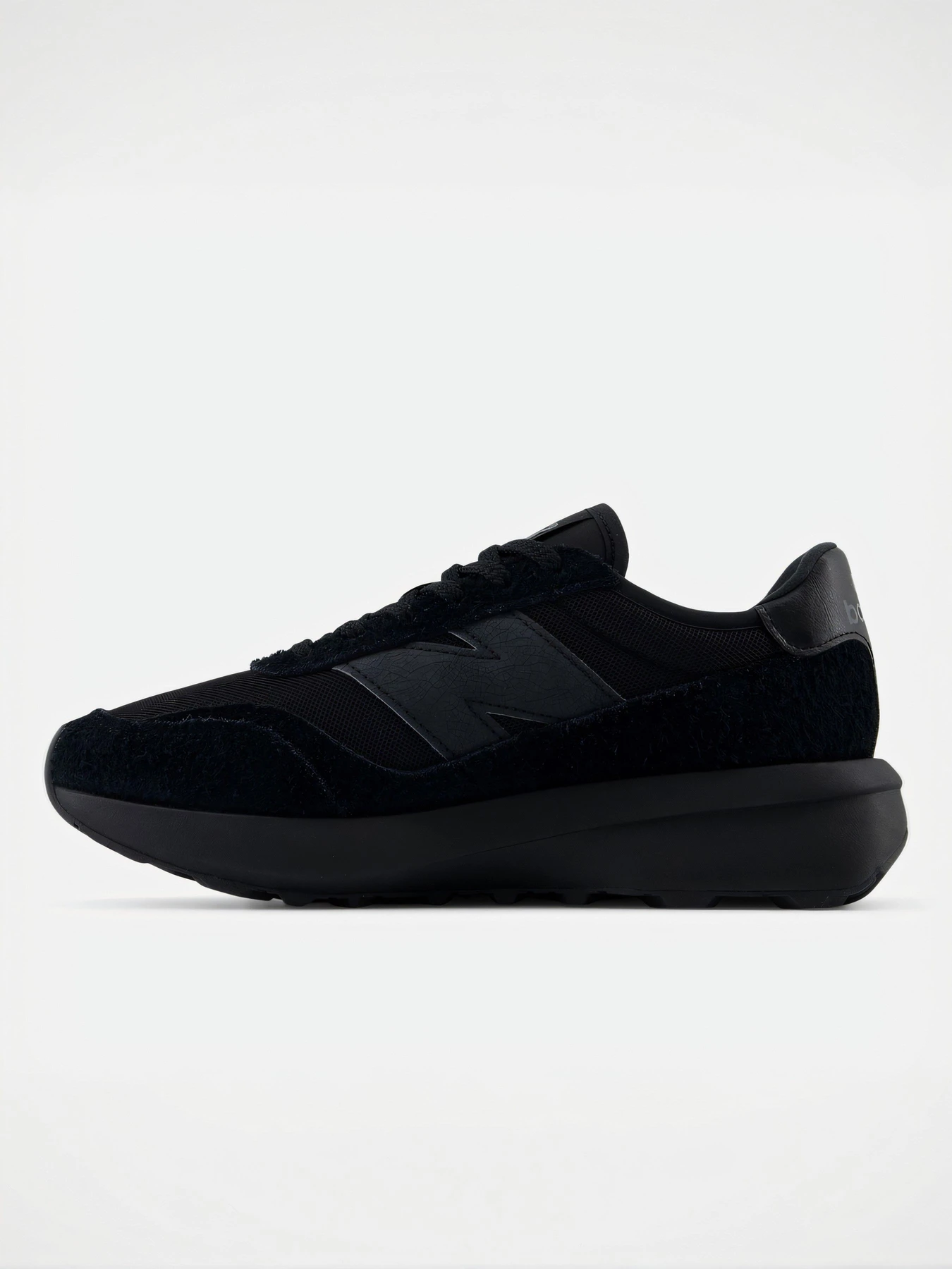 Кроссовки New Balance модель U370AJ Кроссовки New Balance модель U370AJ Фото