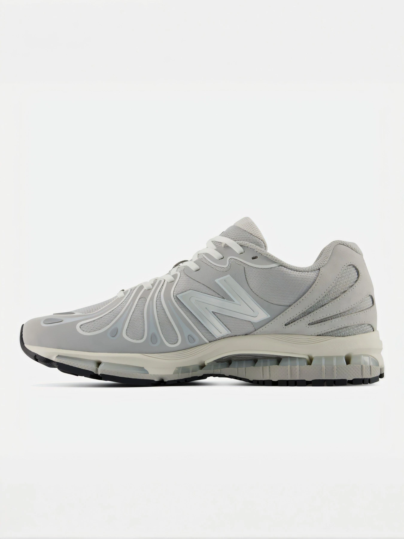 Кроссовки New Balance модель U189045A Кроссовки New Balance модель U189045A Фото