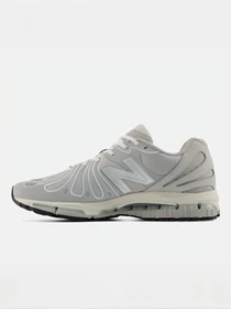 Кроссовки New Balance модель U189045A Фото