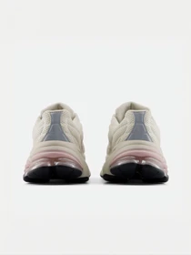 Кроссовки New Balance модель U50301UW Фото