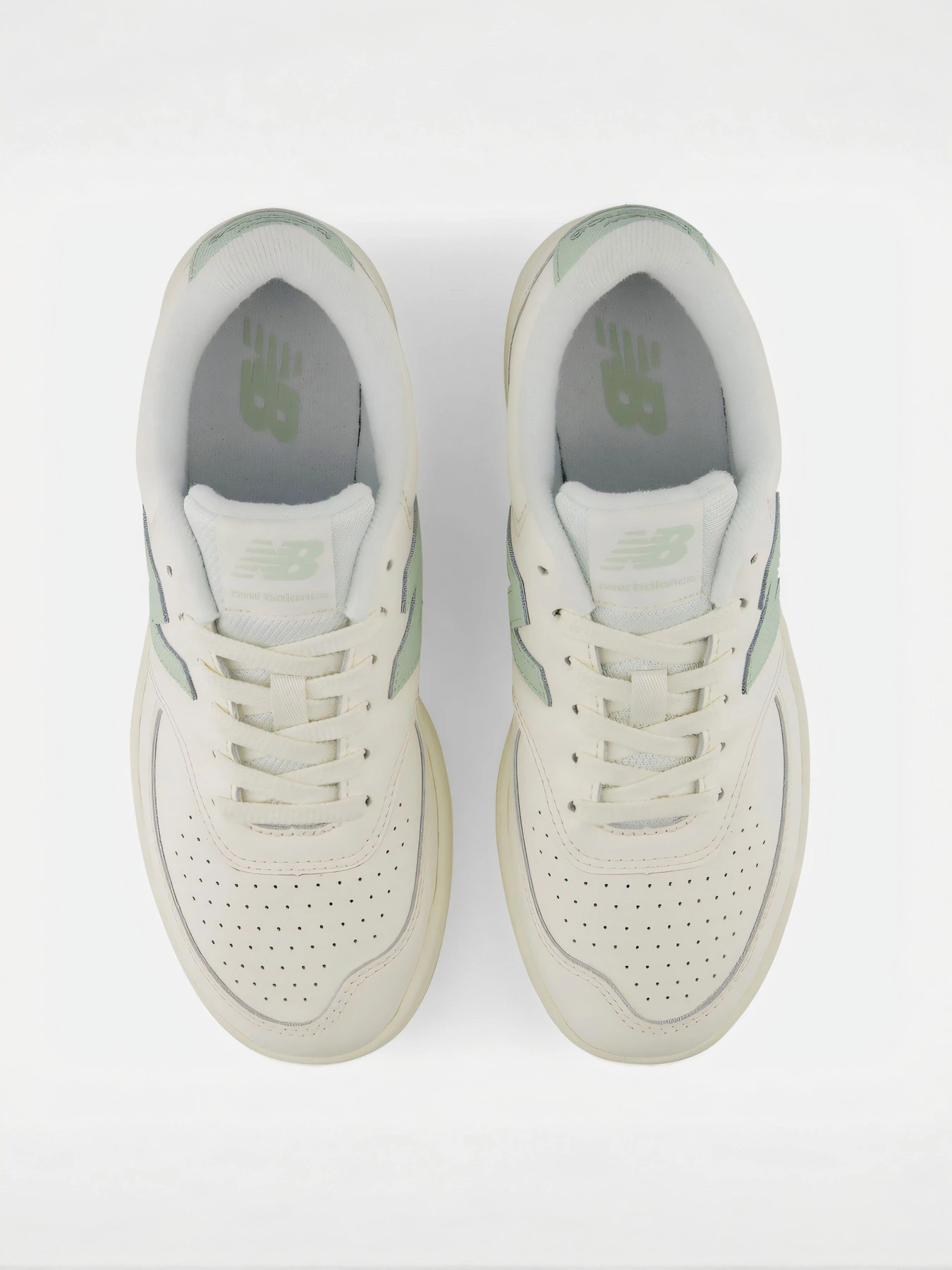 Кеды New Balance модель W0807EO Кеды New Balance модель W0807EO Фото