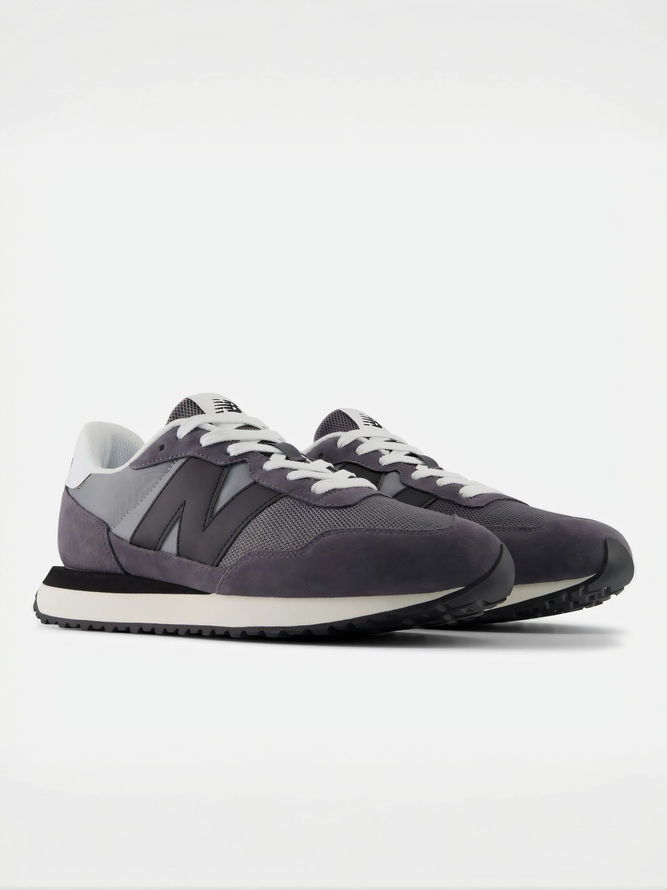 Кросівки New Balance 237 модель M23721W Фото