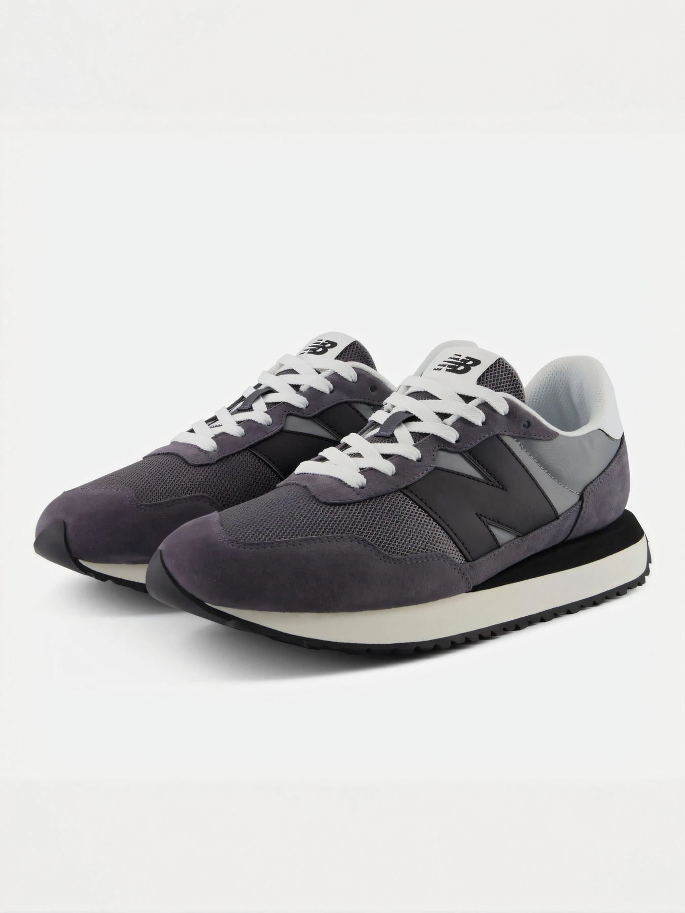 Кросівки New Balance 237 модель M23721W Фото