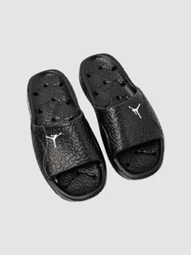 Шлёпанцы Jordan Franchise Shower Slides модель HQ2163-001 Фото